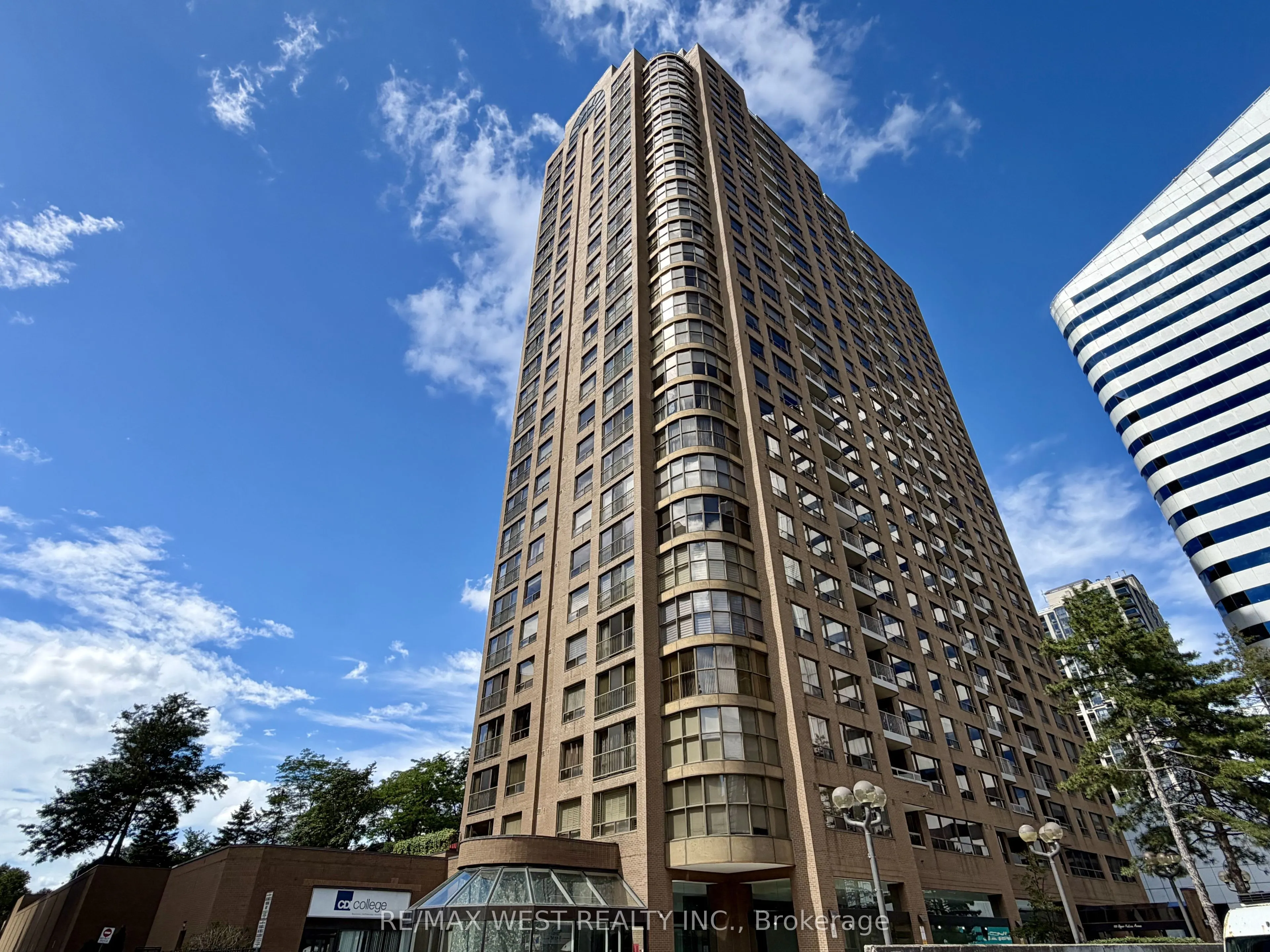 100 Upper Madison Avenue #2405