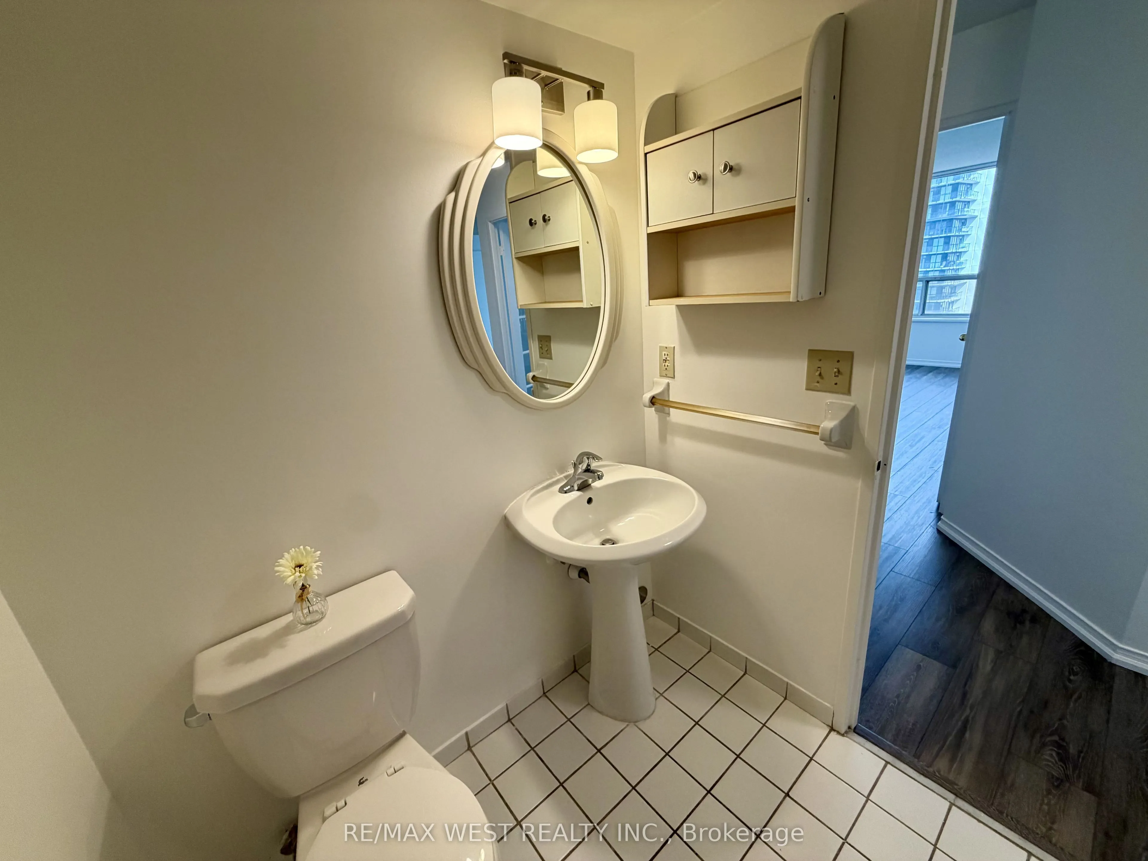 100 Upper Madison Avenue #2405