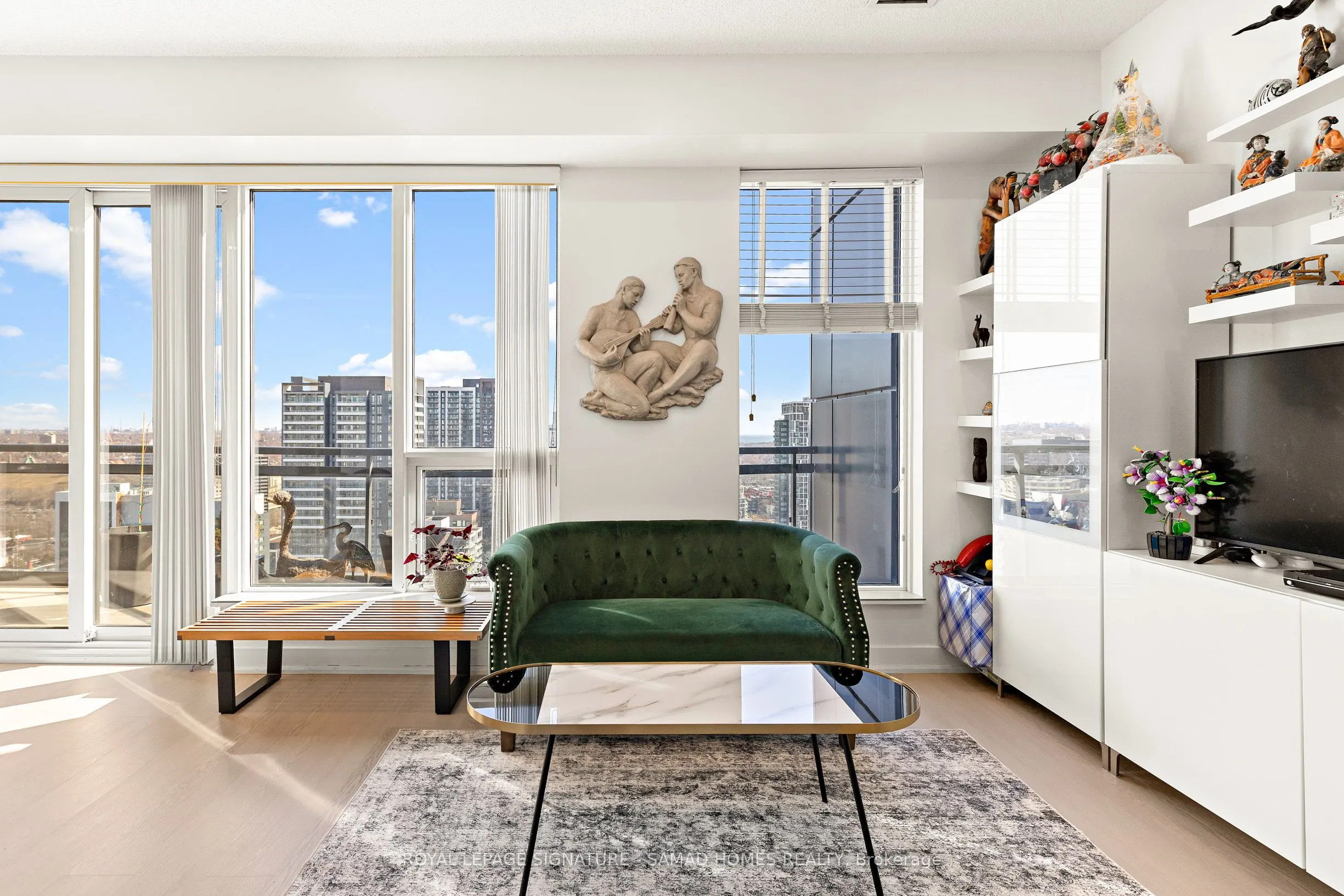 225 Sackville Street #Ph2612