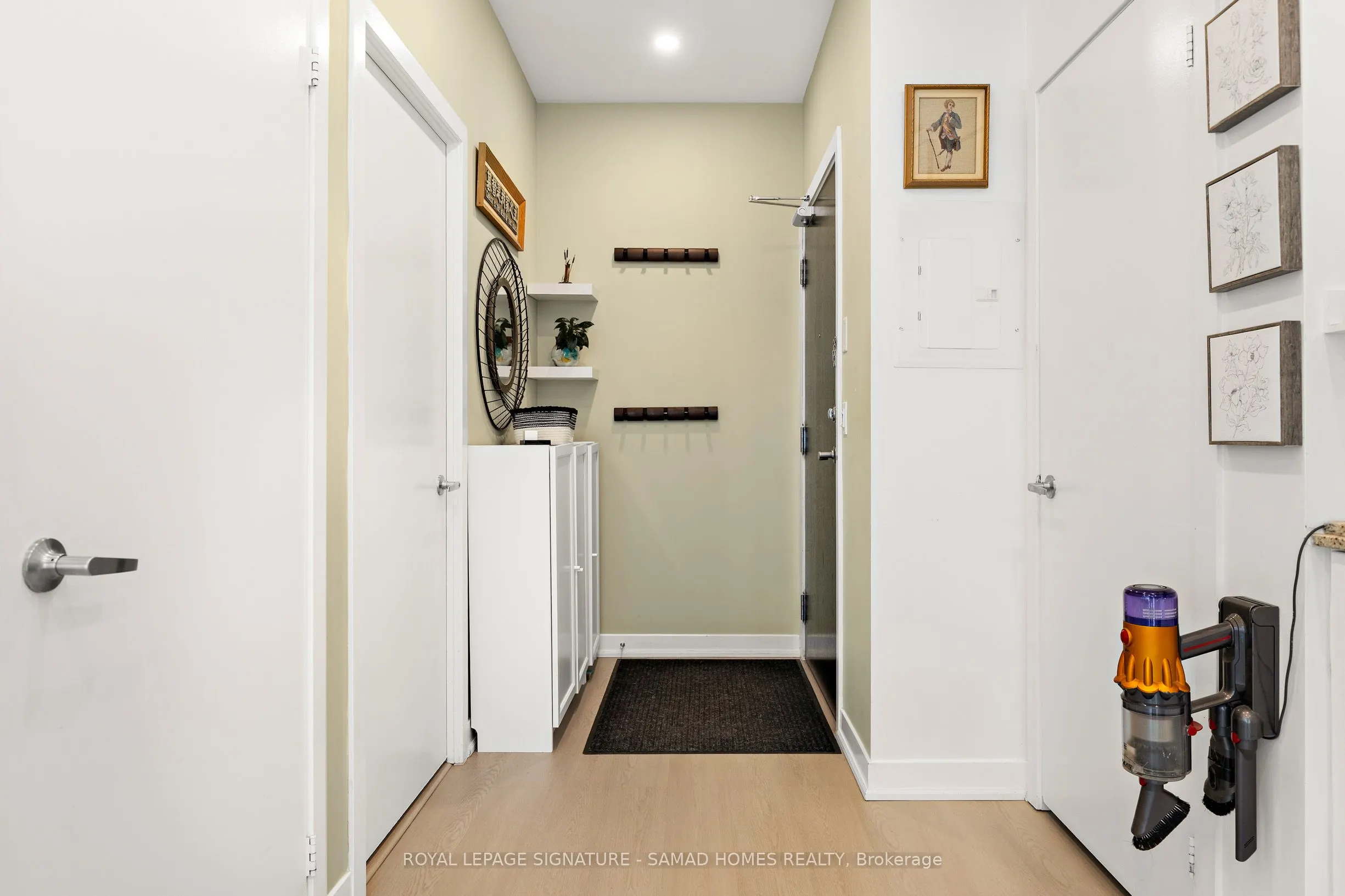225 Sackville Street #Ph2612
