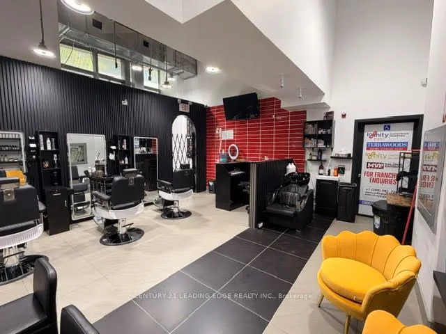 170 Fort York Boulevard #1A