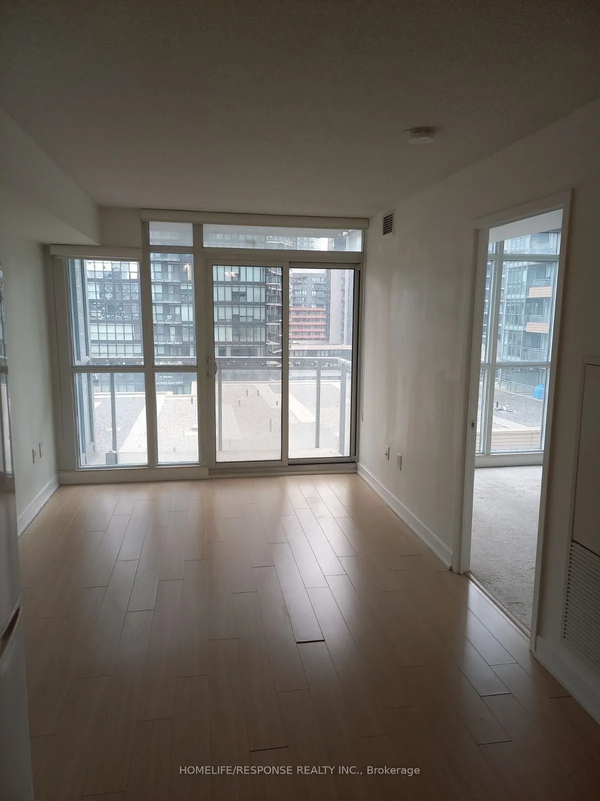 15 ICEBOAT Terrace #1503