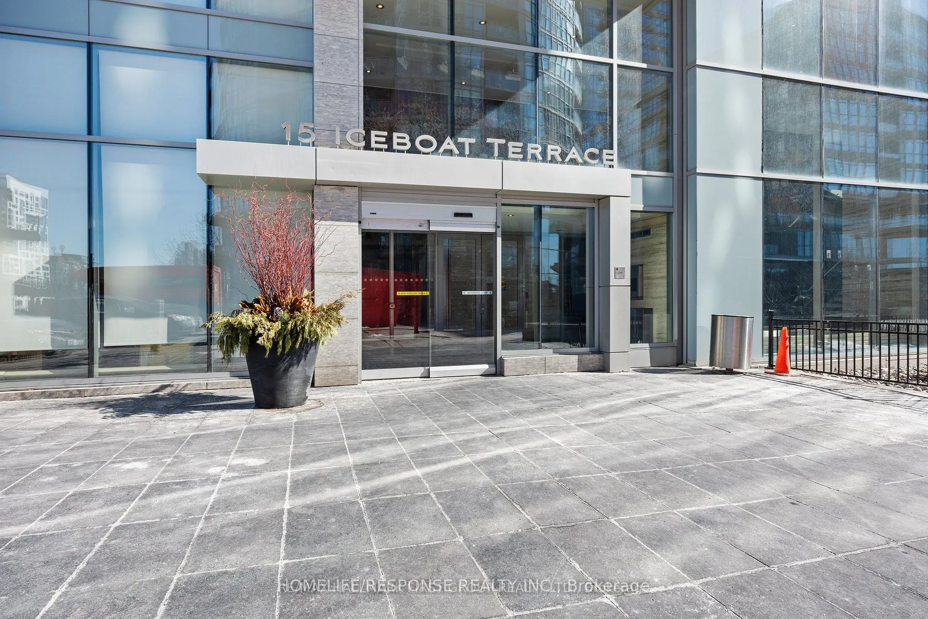 15 ICEBOAT Terrace #1503