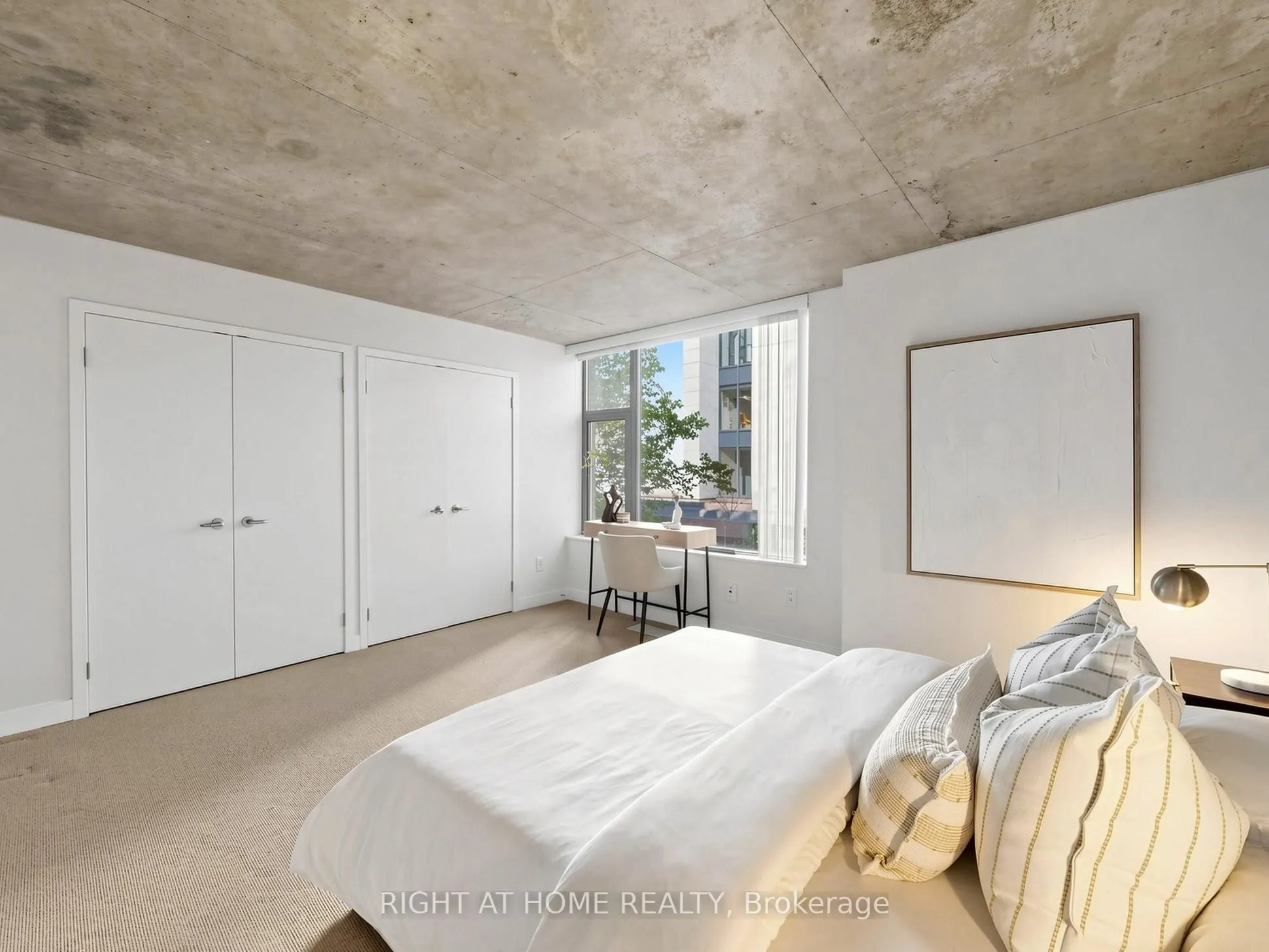 295 Mutual Street #4