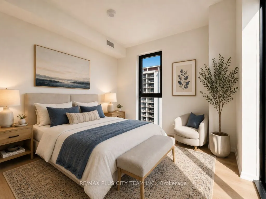 109 Erskine Avenue #1703