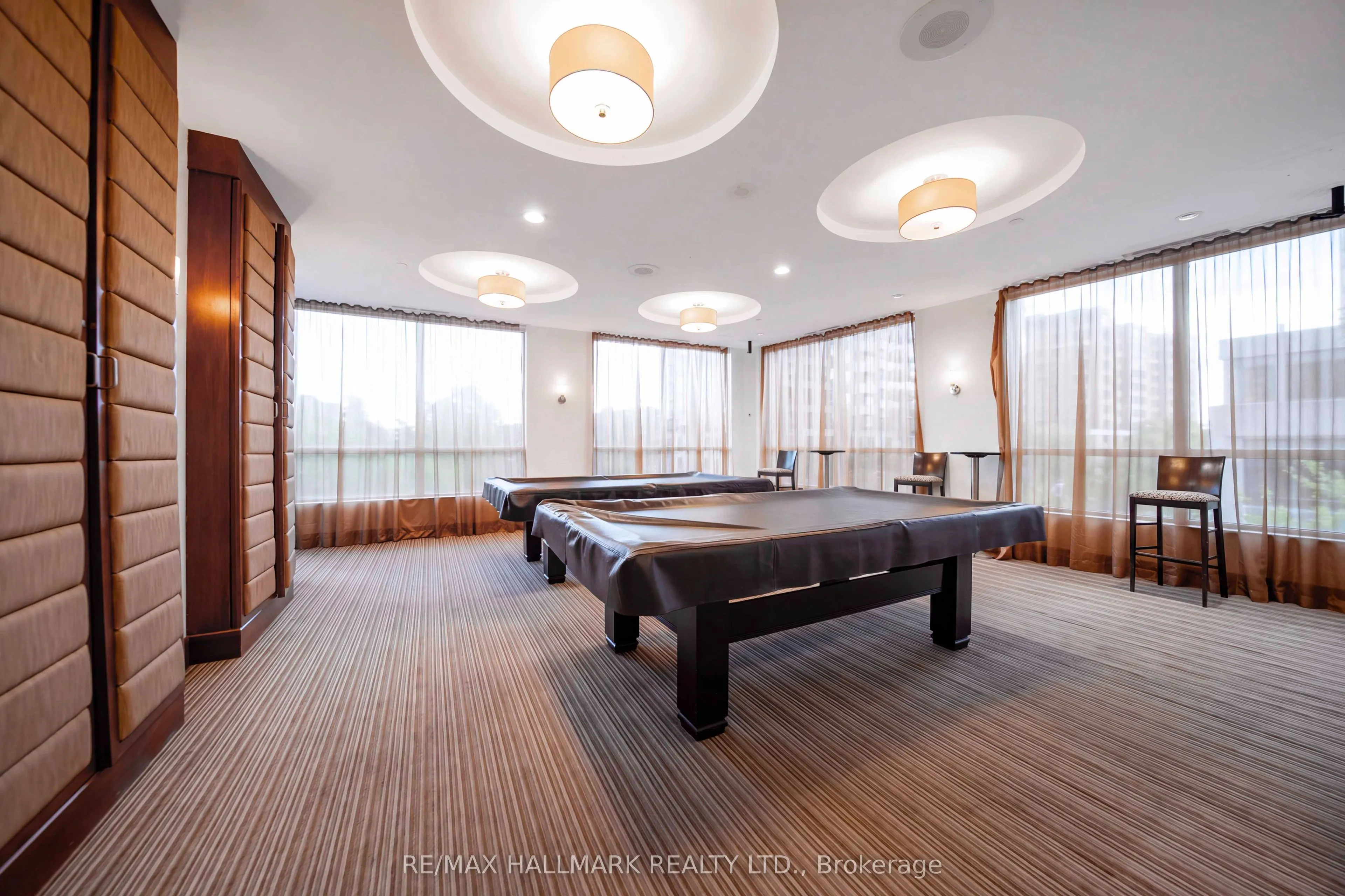 10 Northtown Way #1812