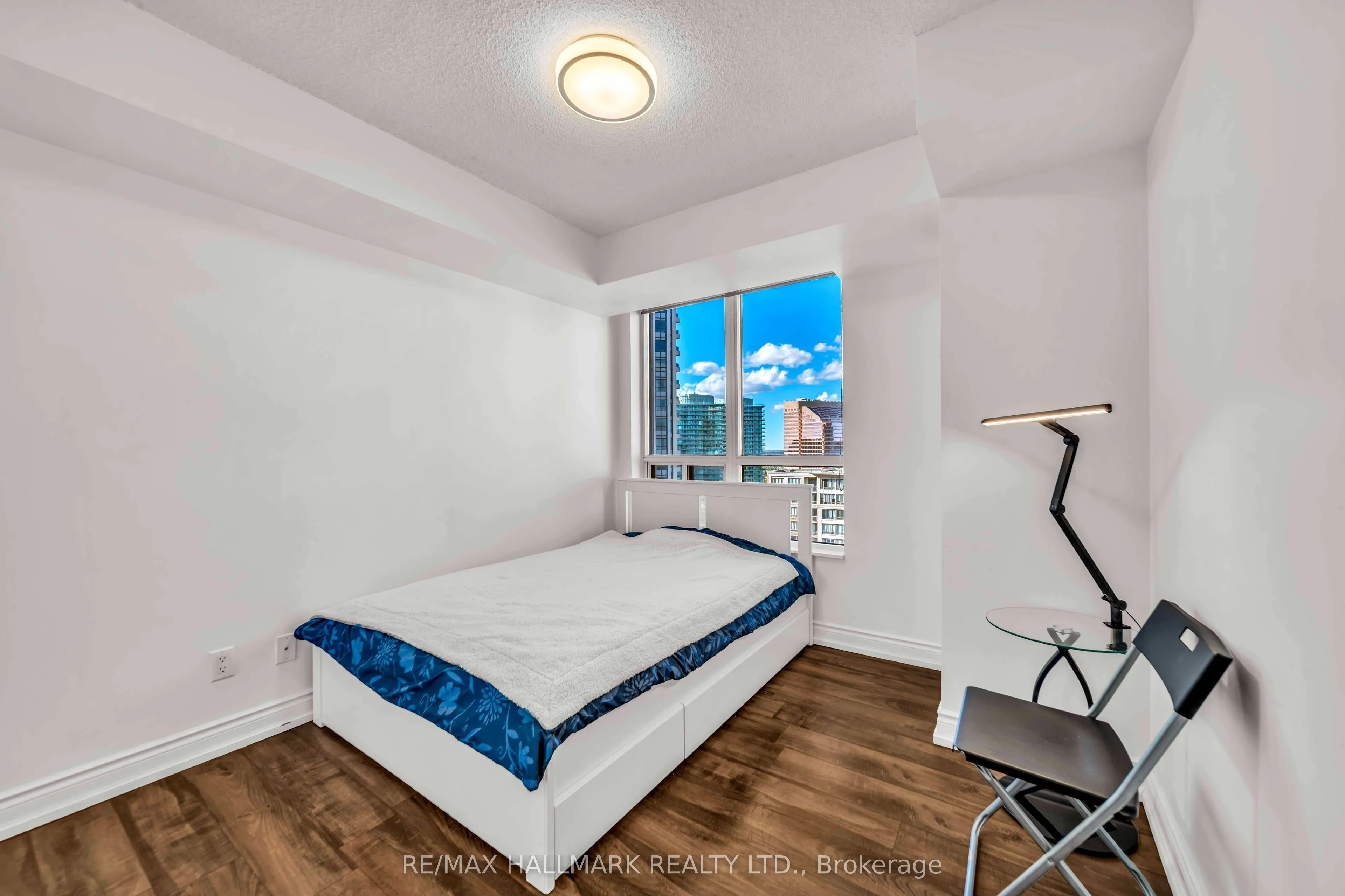 10 Northtown Way #1812