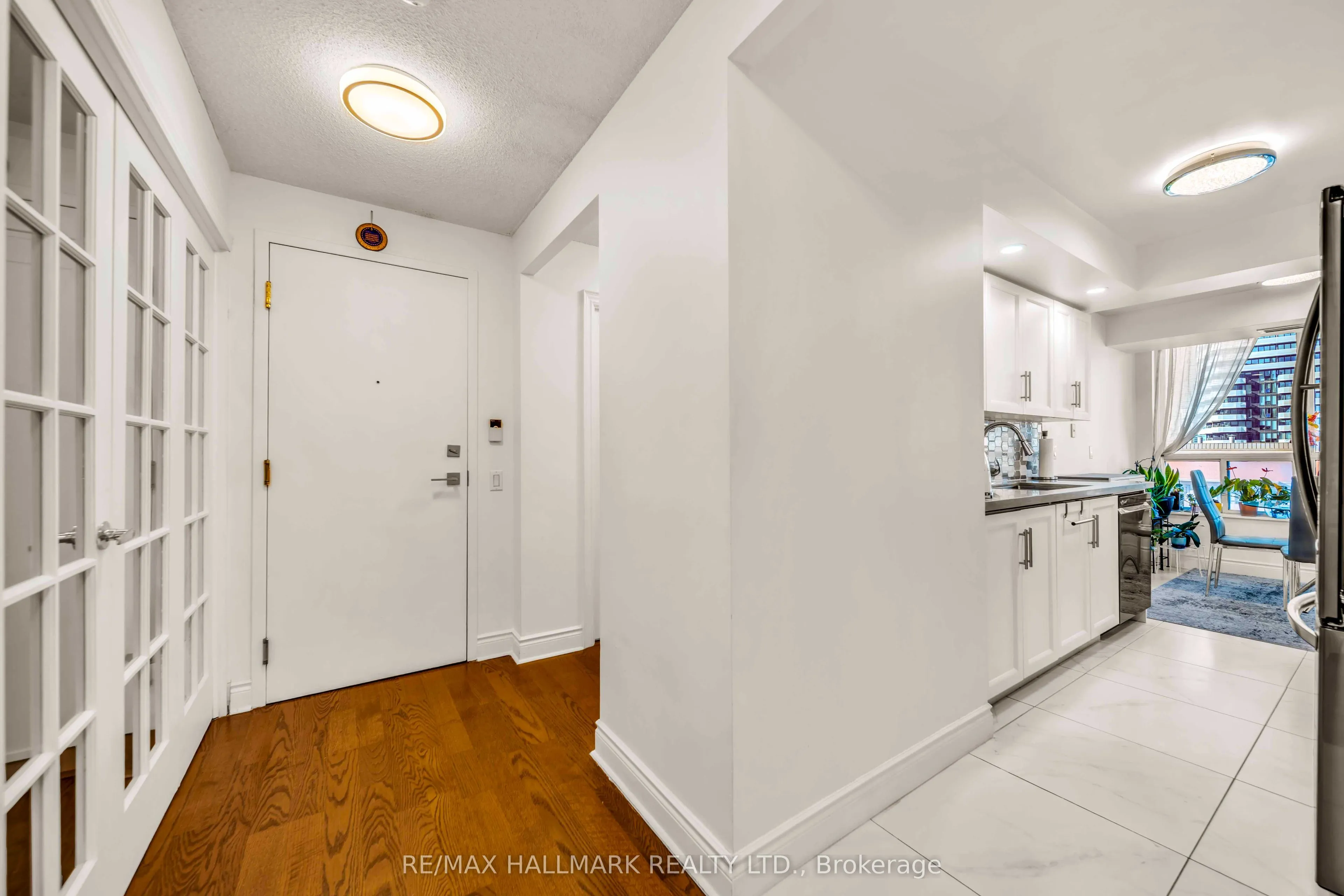 10 Northtown Way #1812