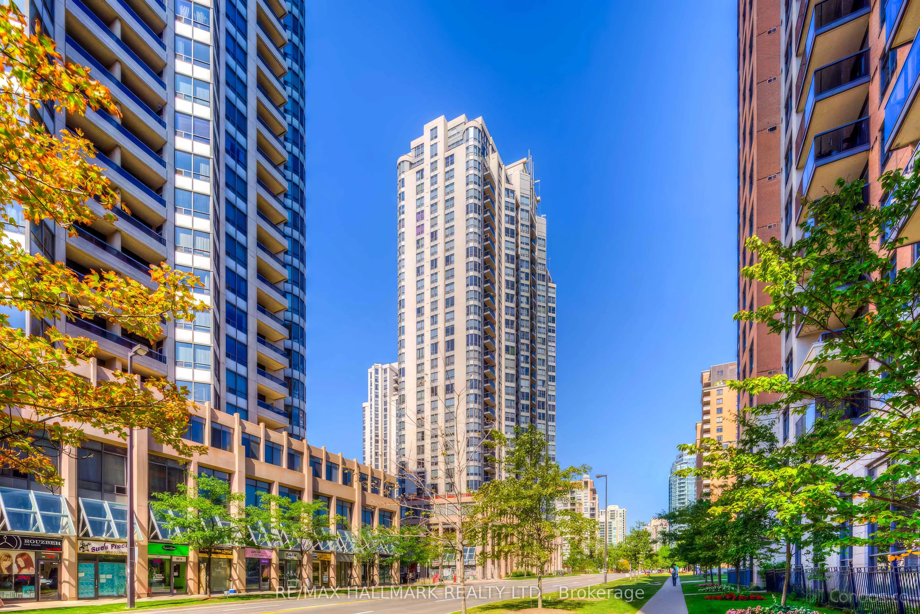 10 Northtown Way #1812