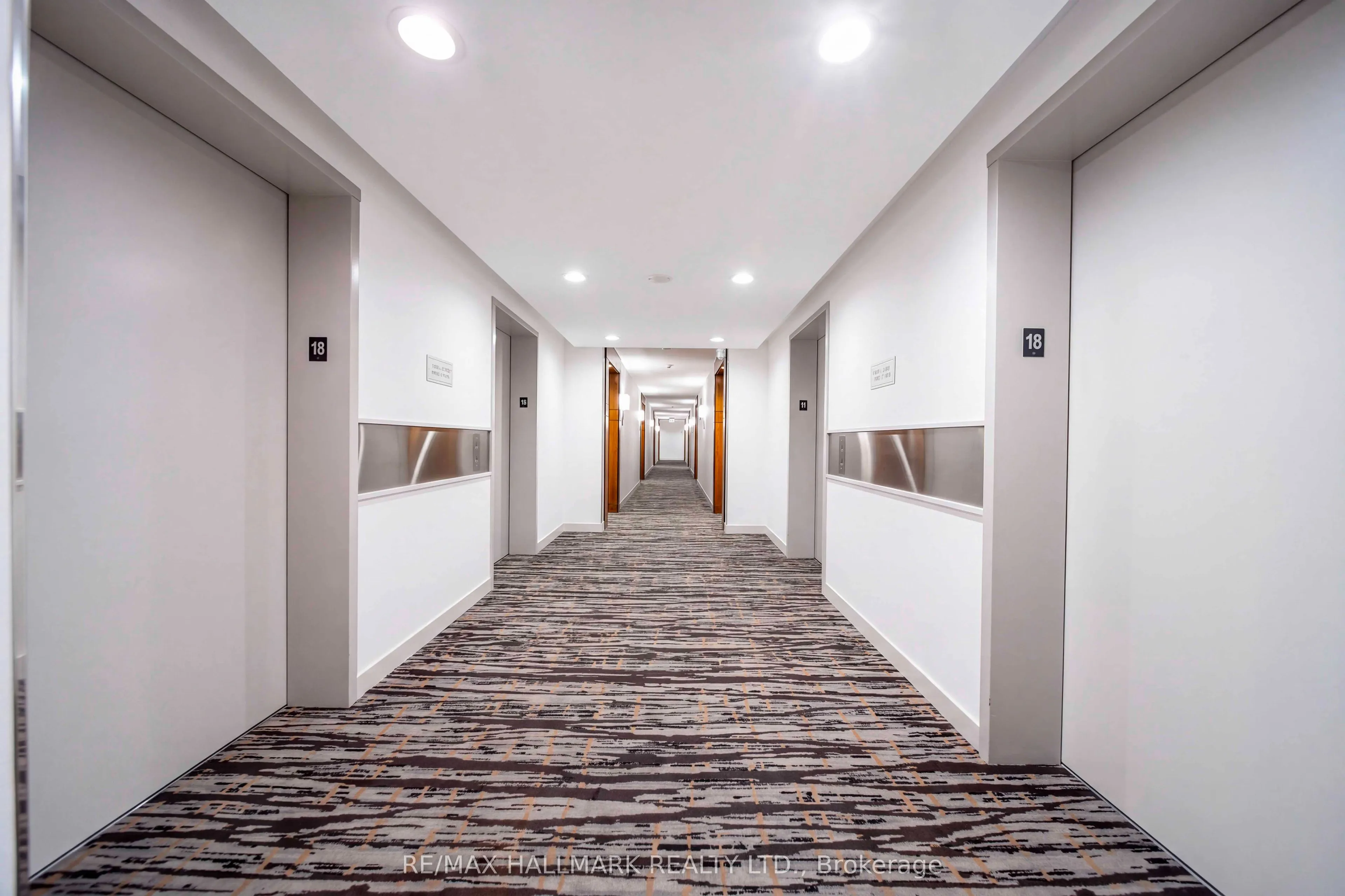 10 Northtown Way #1812