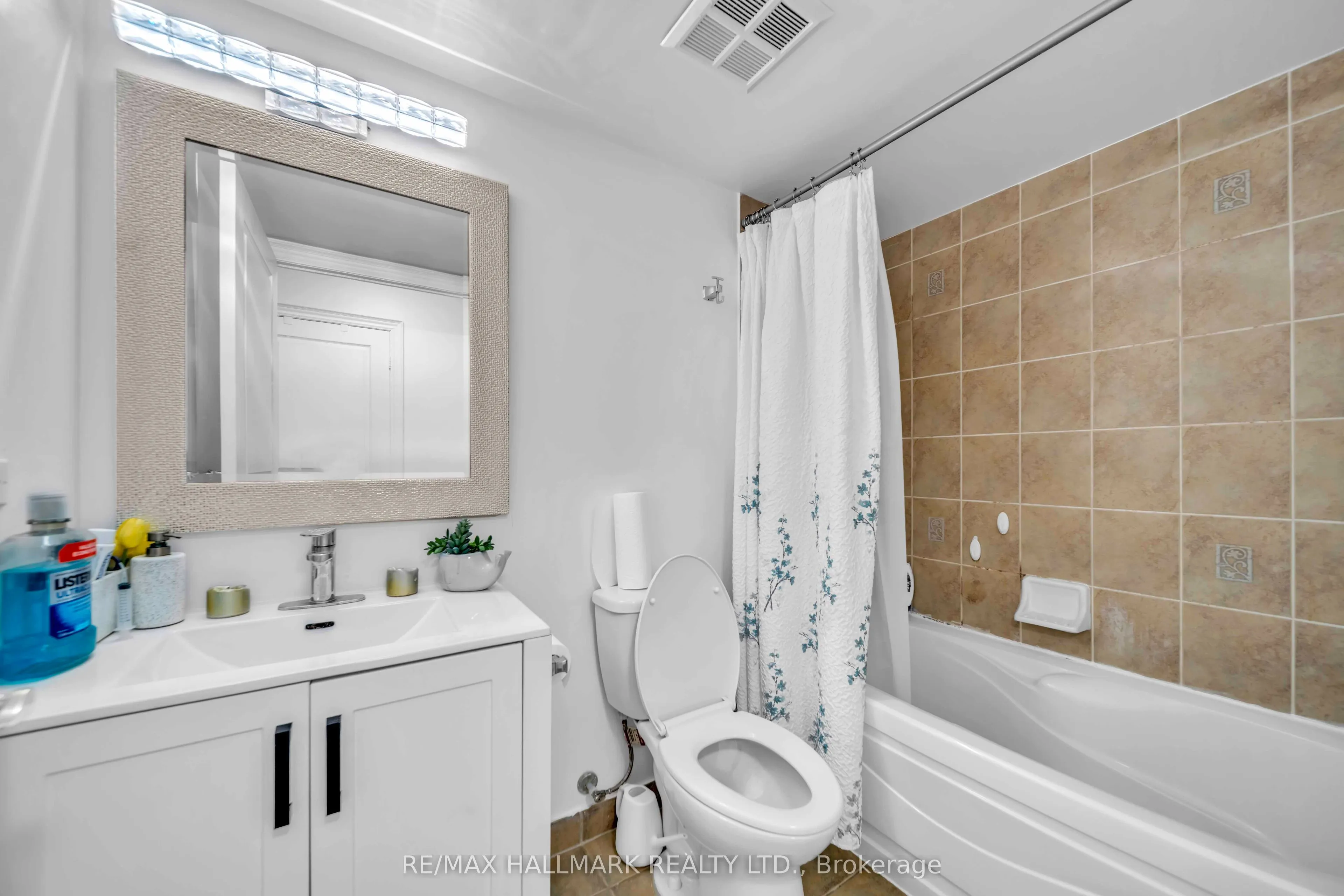 10 Northtown Way #1812