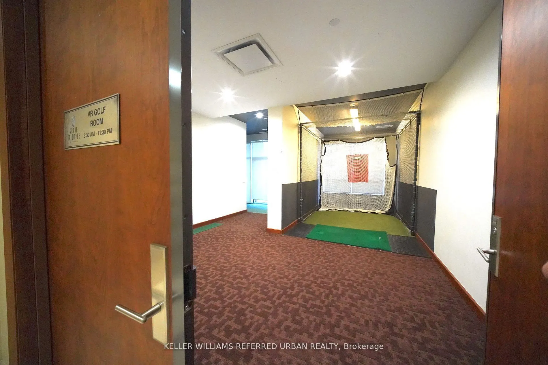 10 Northtown Way #212