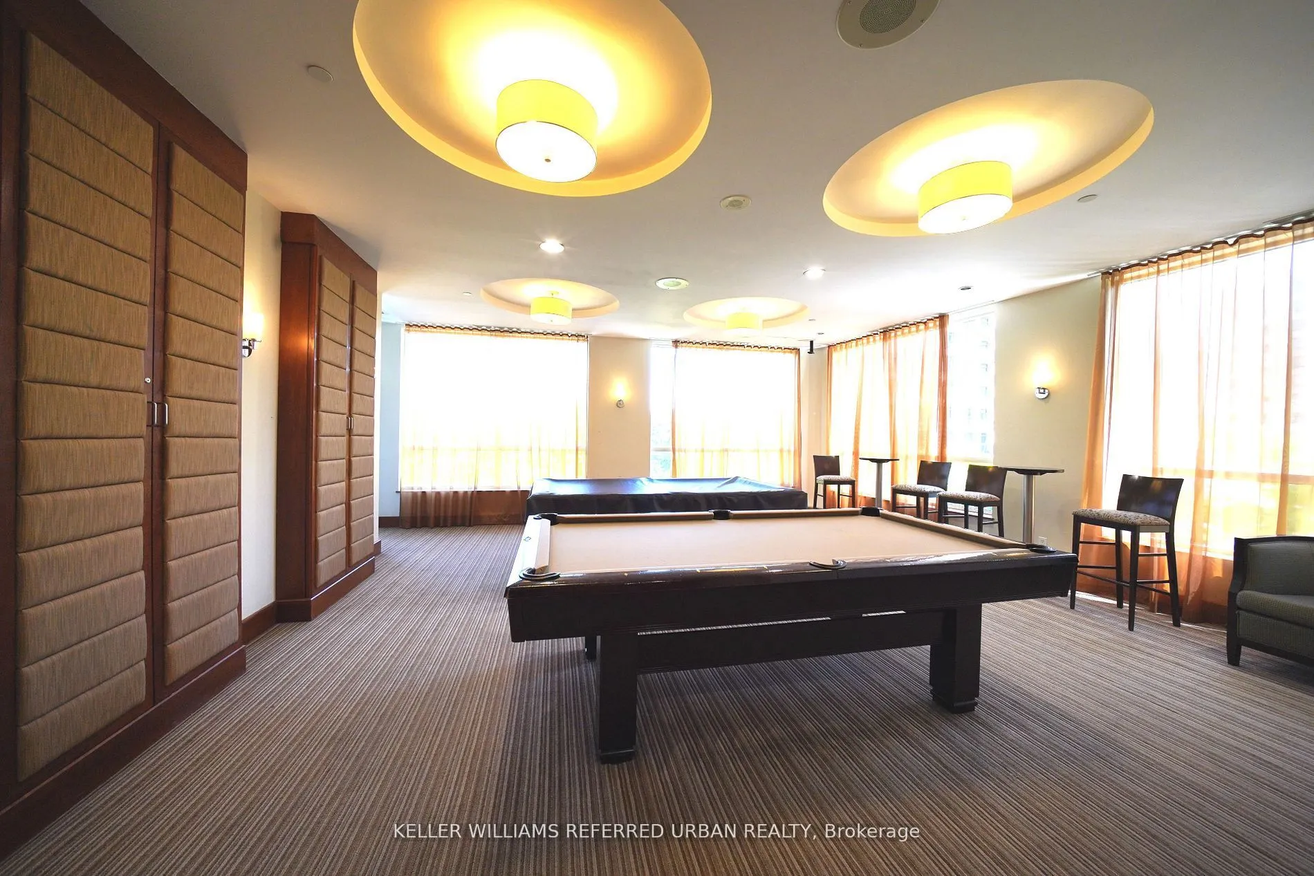 10 Northtown Way #212