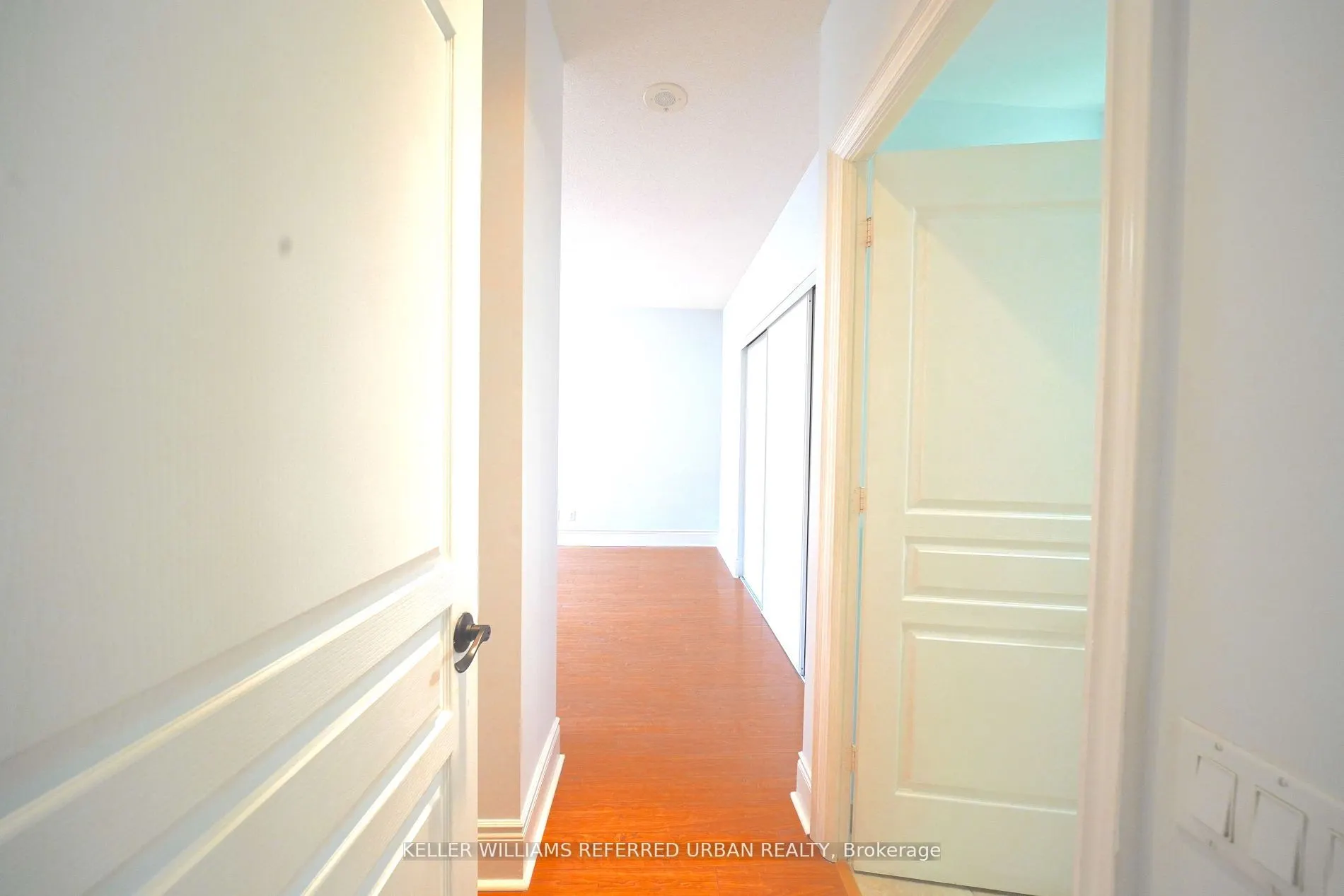 10 Northtown Way #212