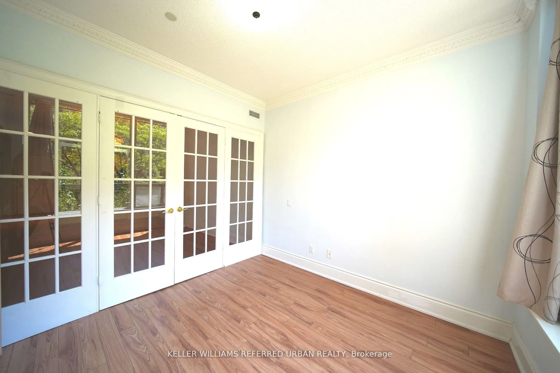 10 Northtown Way #212
