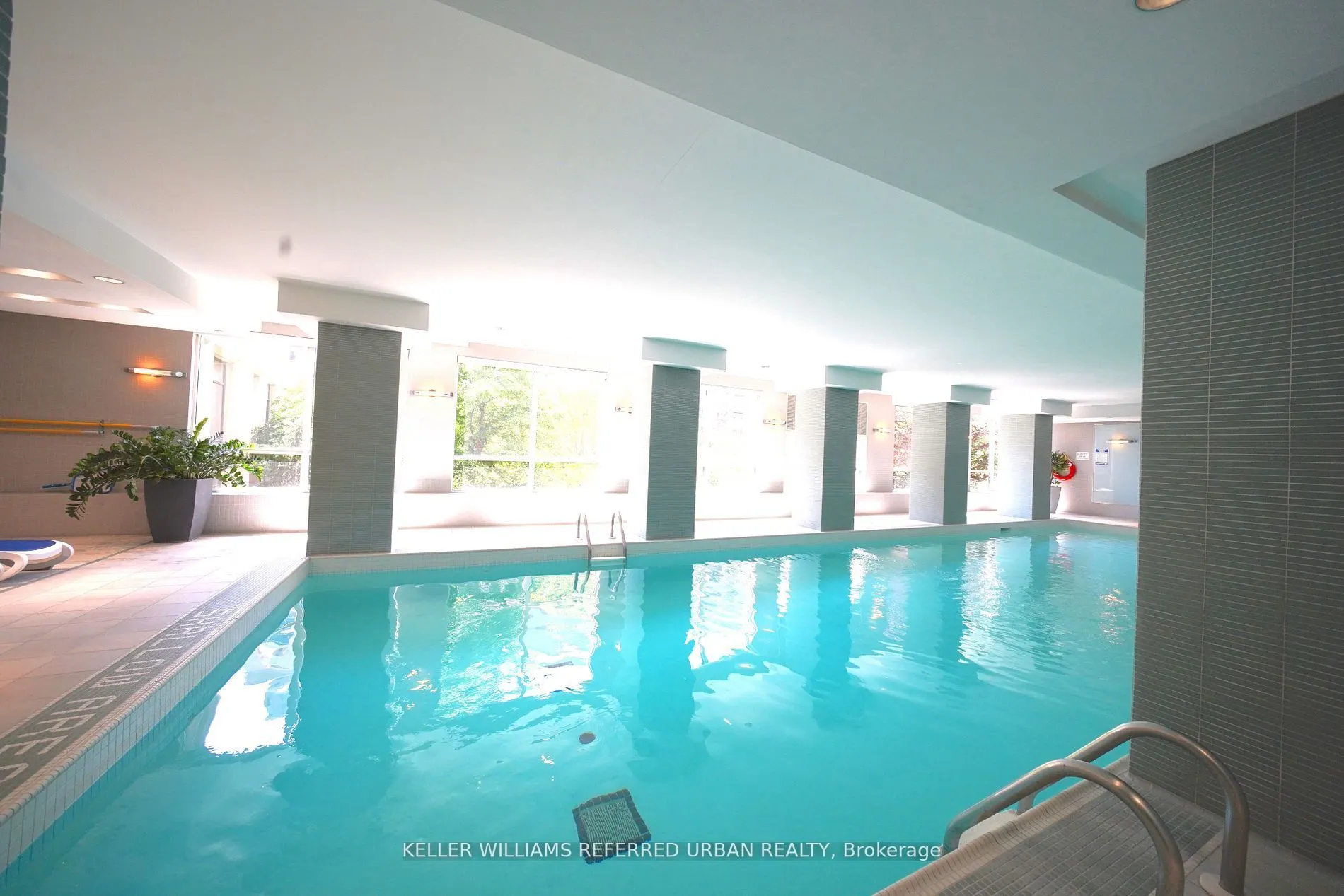 10 Northtown Way #212
