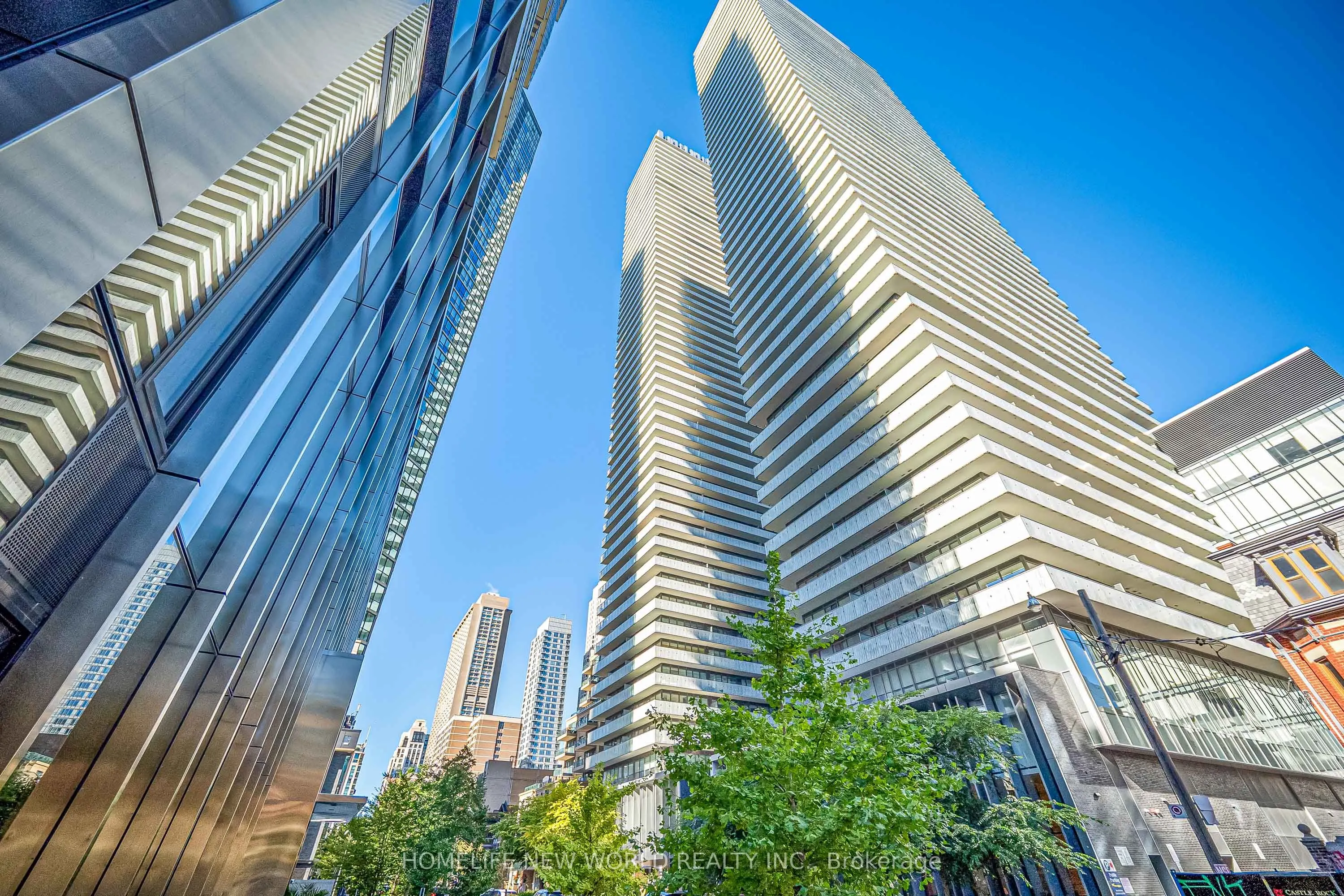 42 Charles Street E #5603