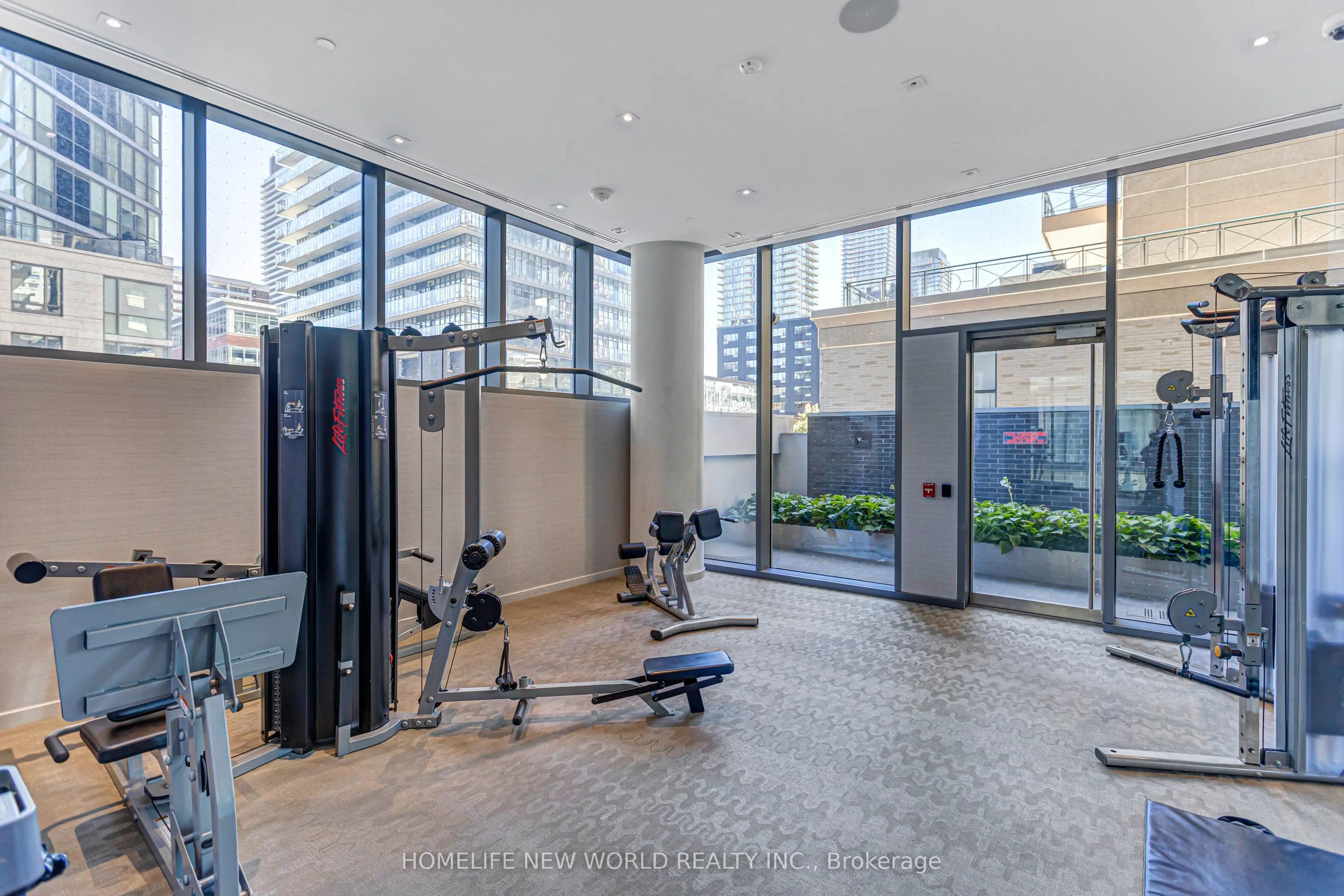 42 Charles Street E #5603