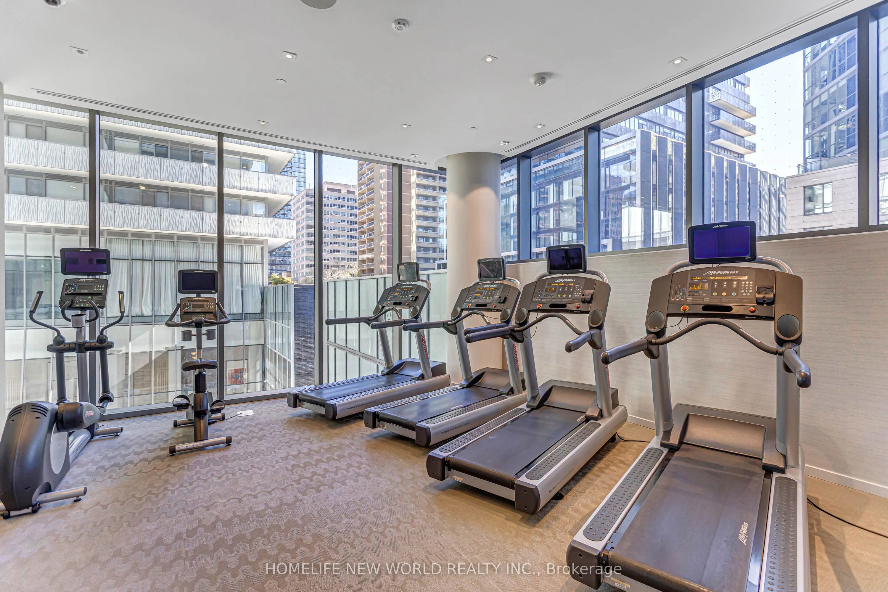 42 Charles Street E #5603