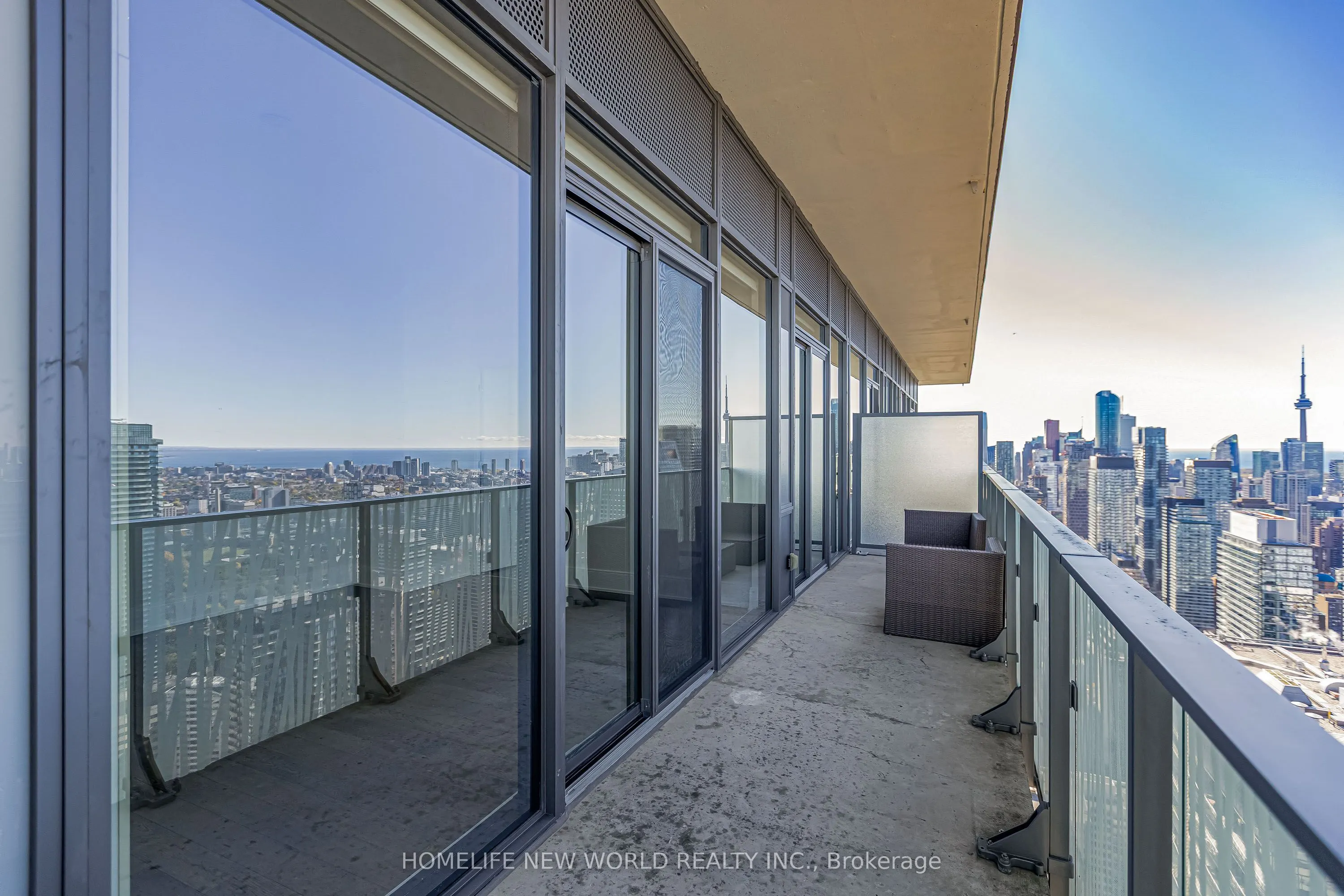 42 Charles Street E #5603