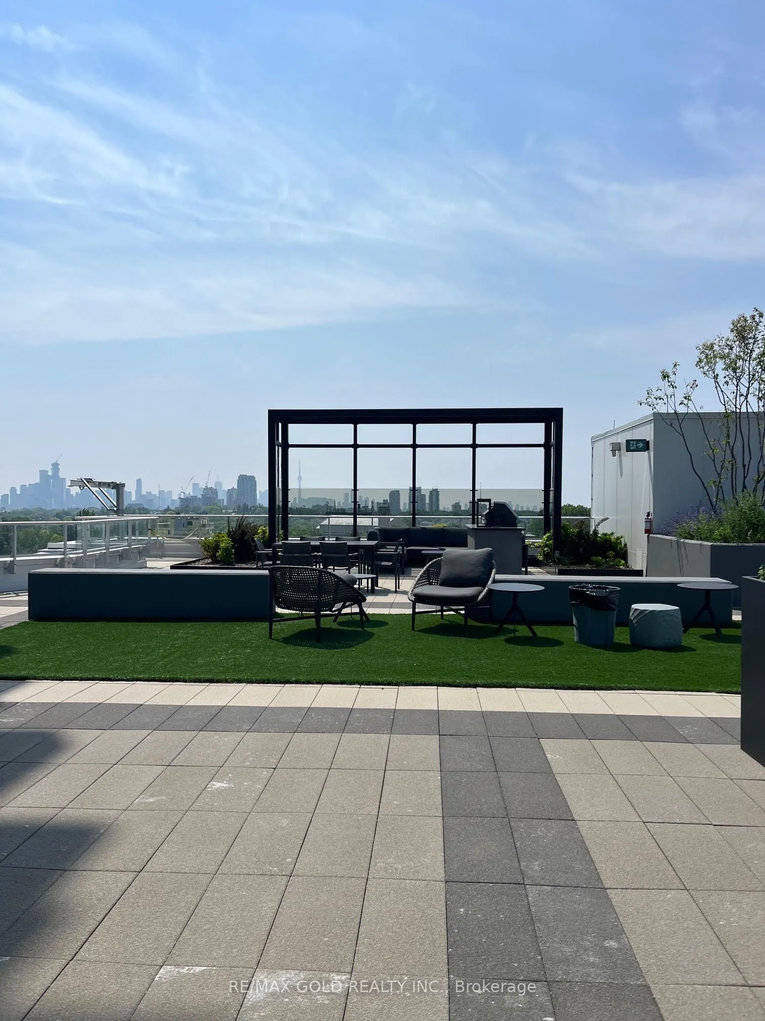 2020 Bathurst Street #216