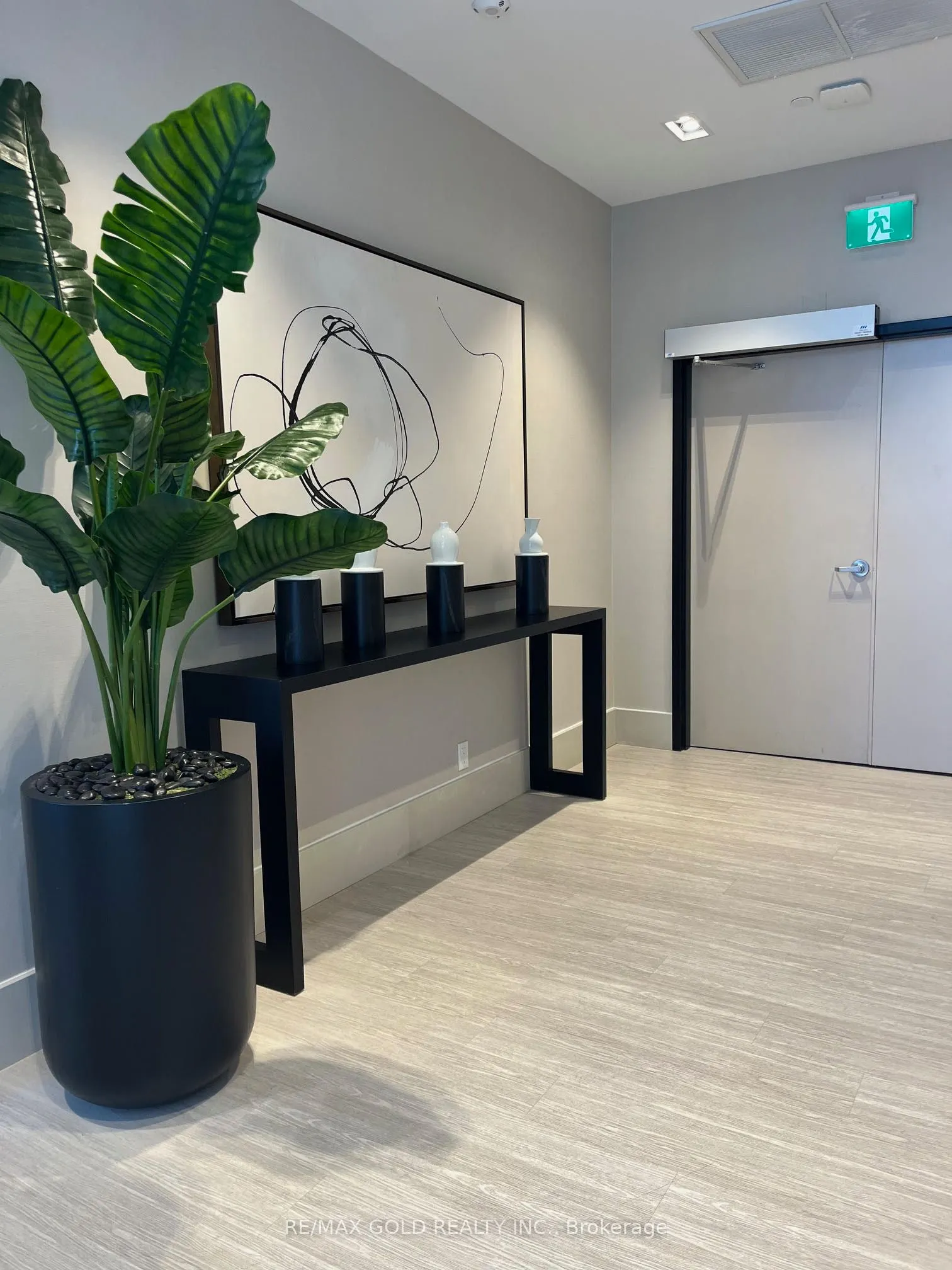 2020 Bathurst Street #216
