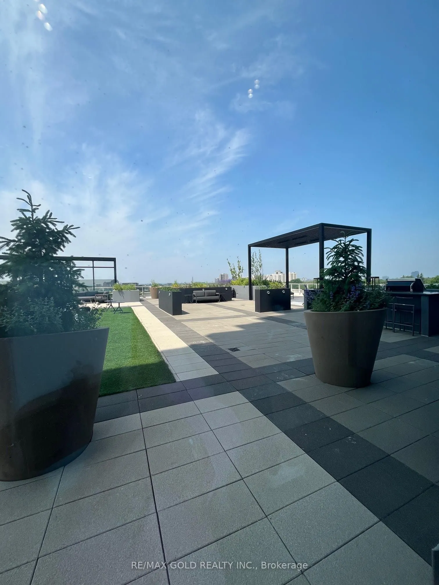 2020 Bathurst Street #216