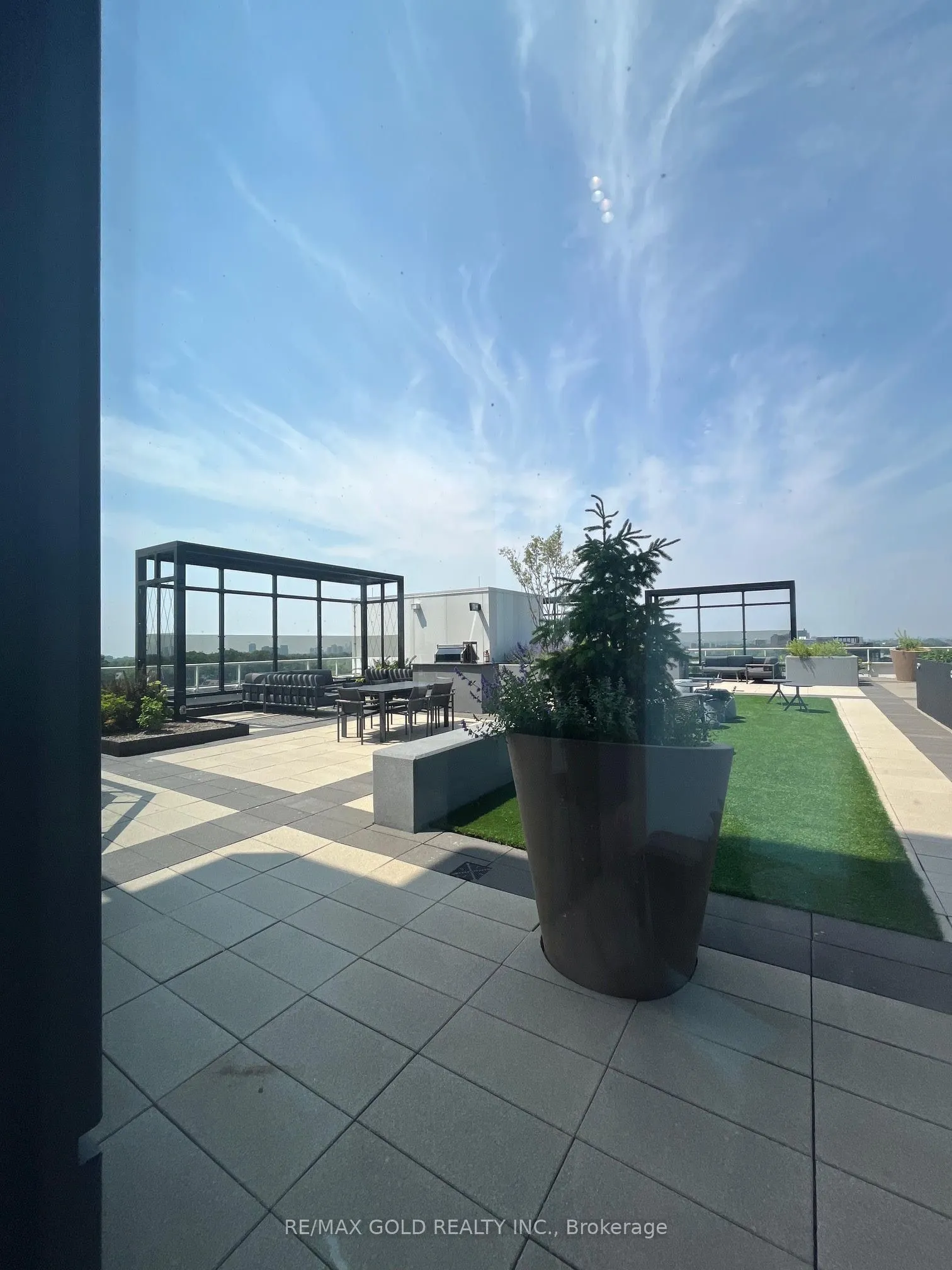 2020 Bathurst Street #216