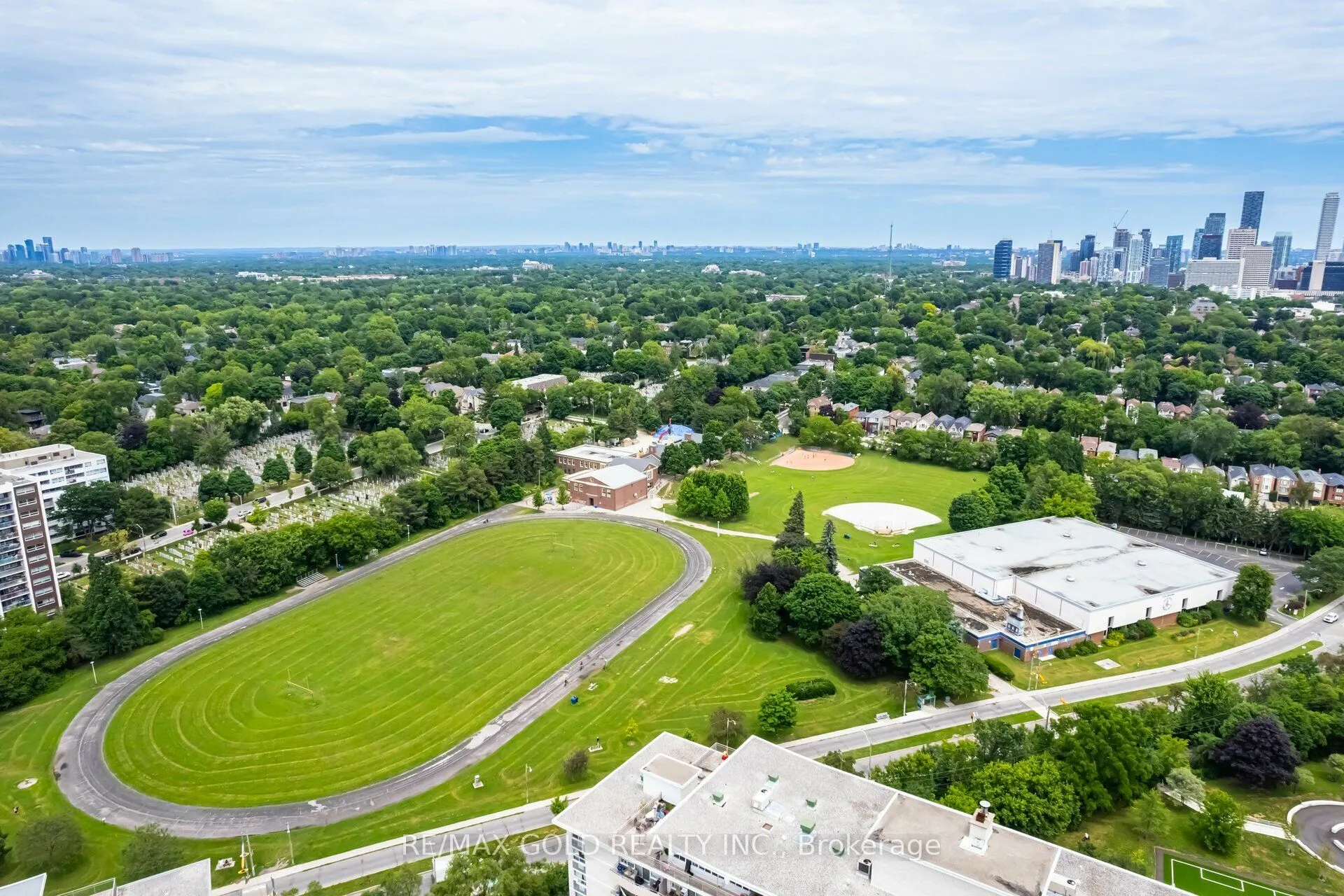 2020 Bathurst Street #216