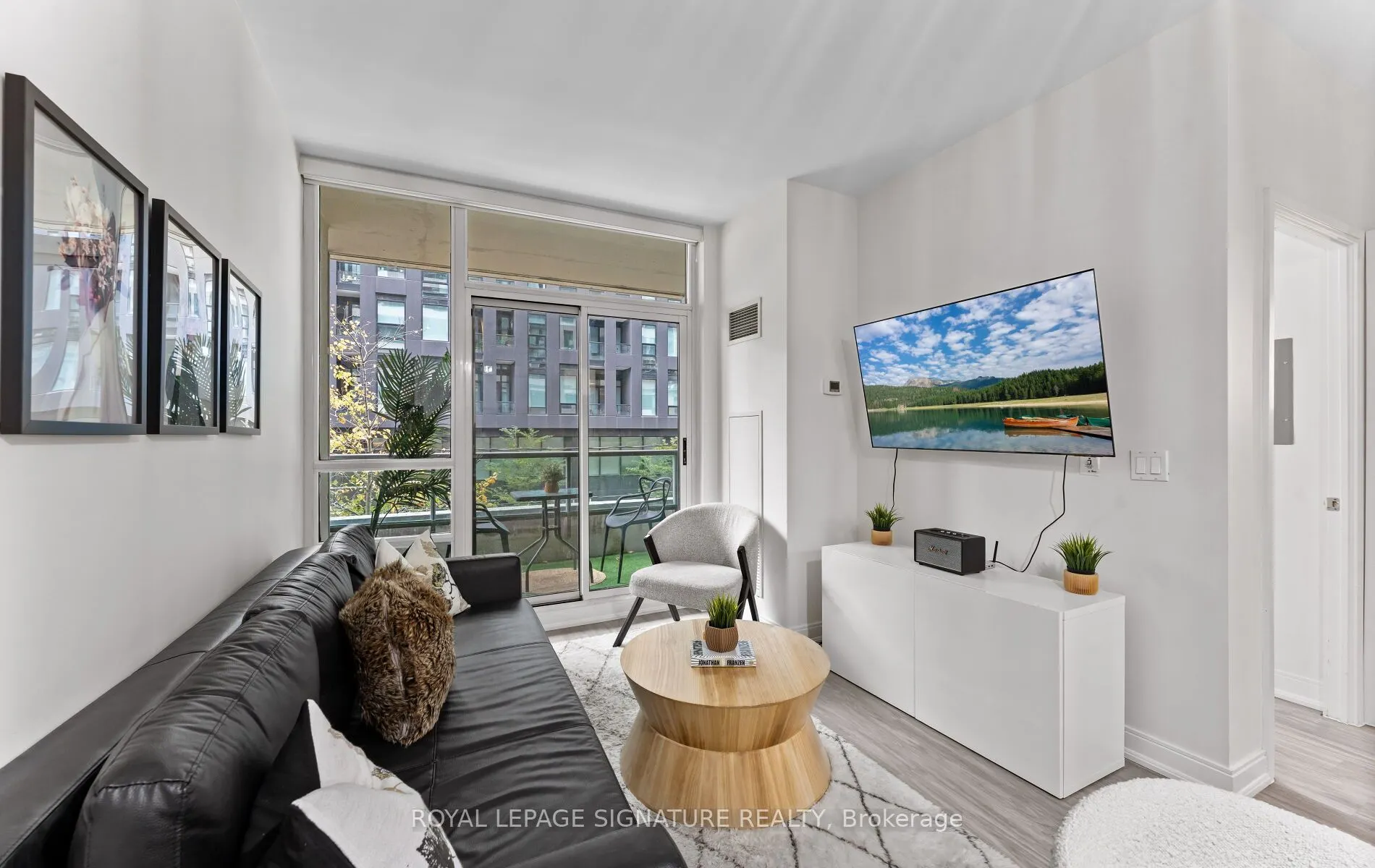 88 Broadway Avenue #206