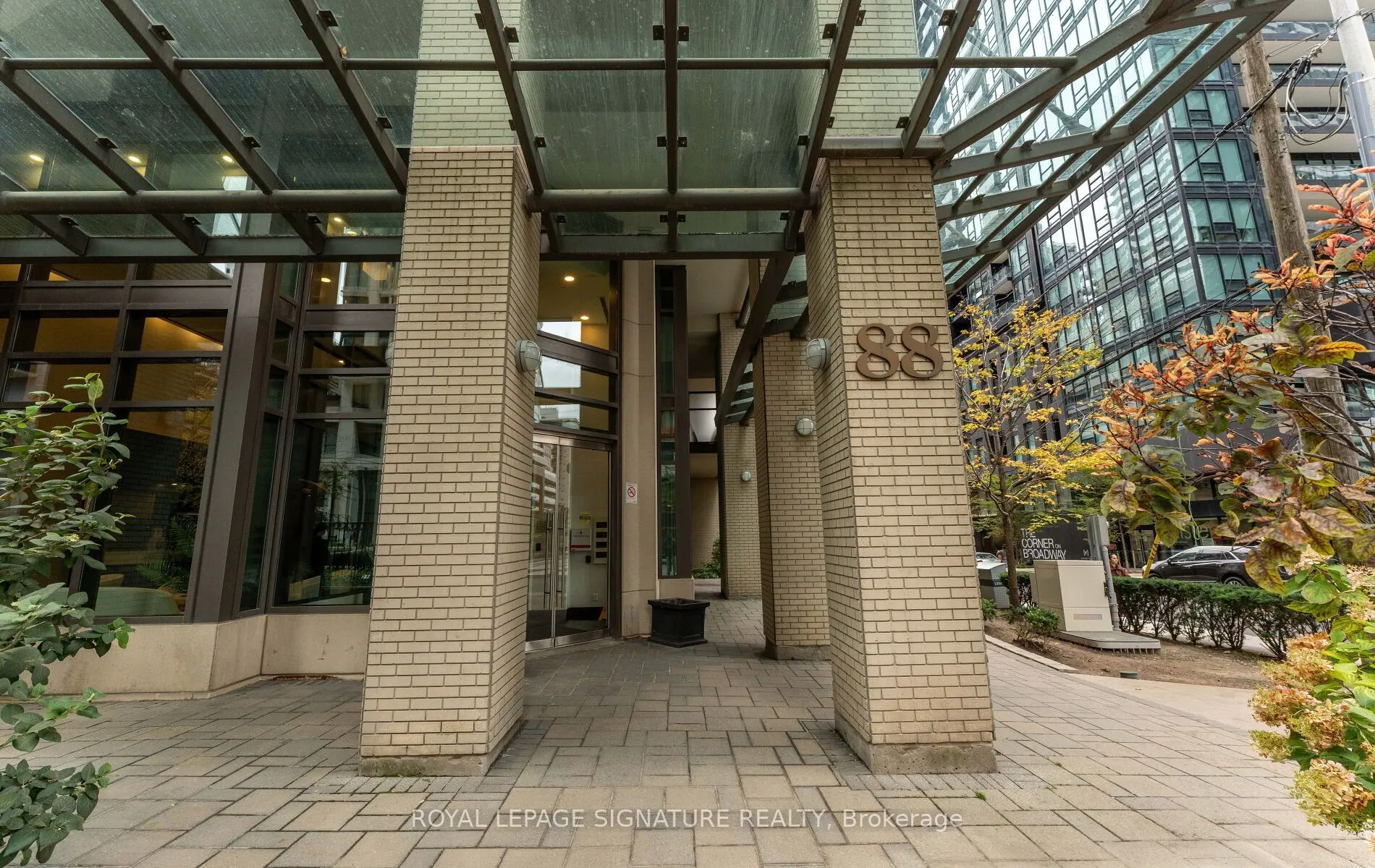 88 Broadway Avenue #206