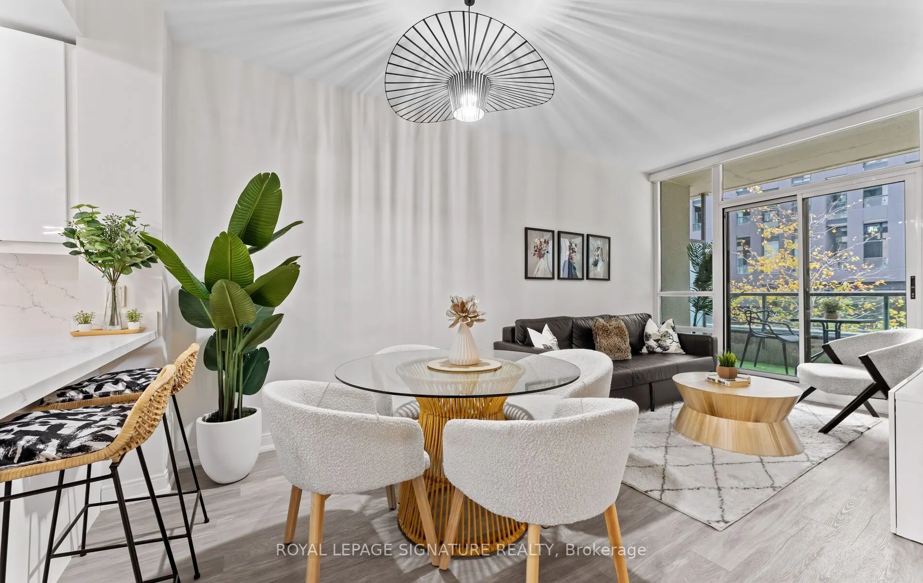 88 Broadway Avenue #206