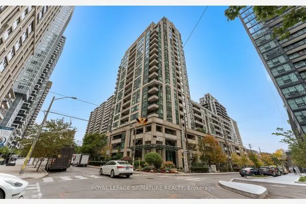 88 Broadway Avenue #206