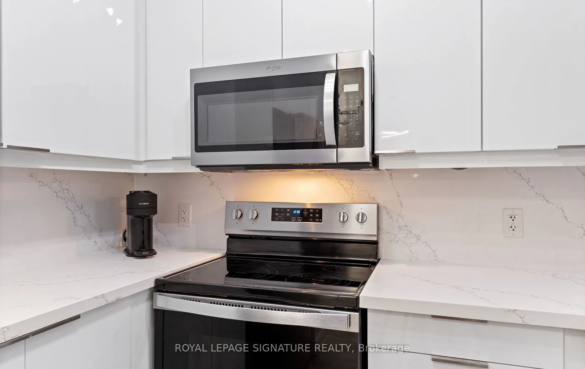 88 Broadway Avenue #206