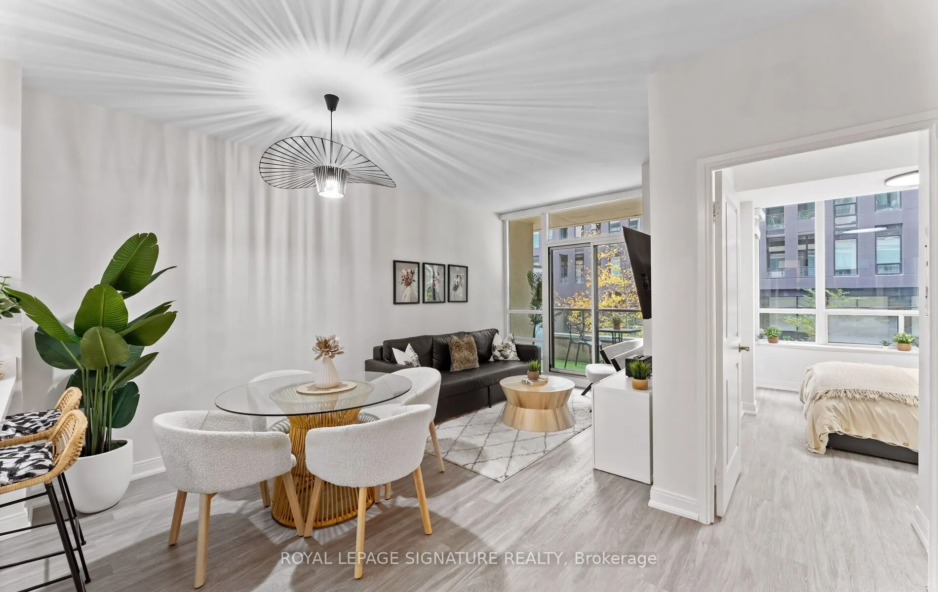 88 Broadway Avenue #206