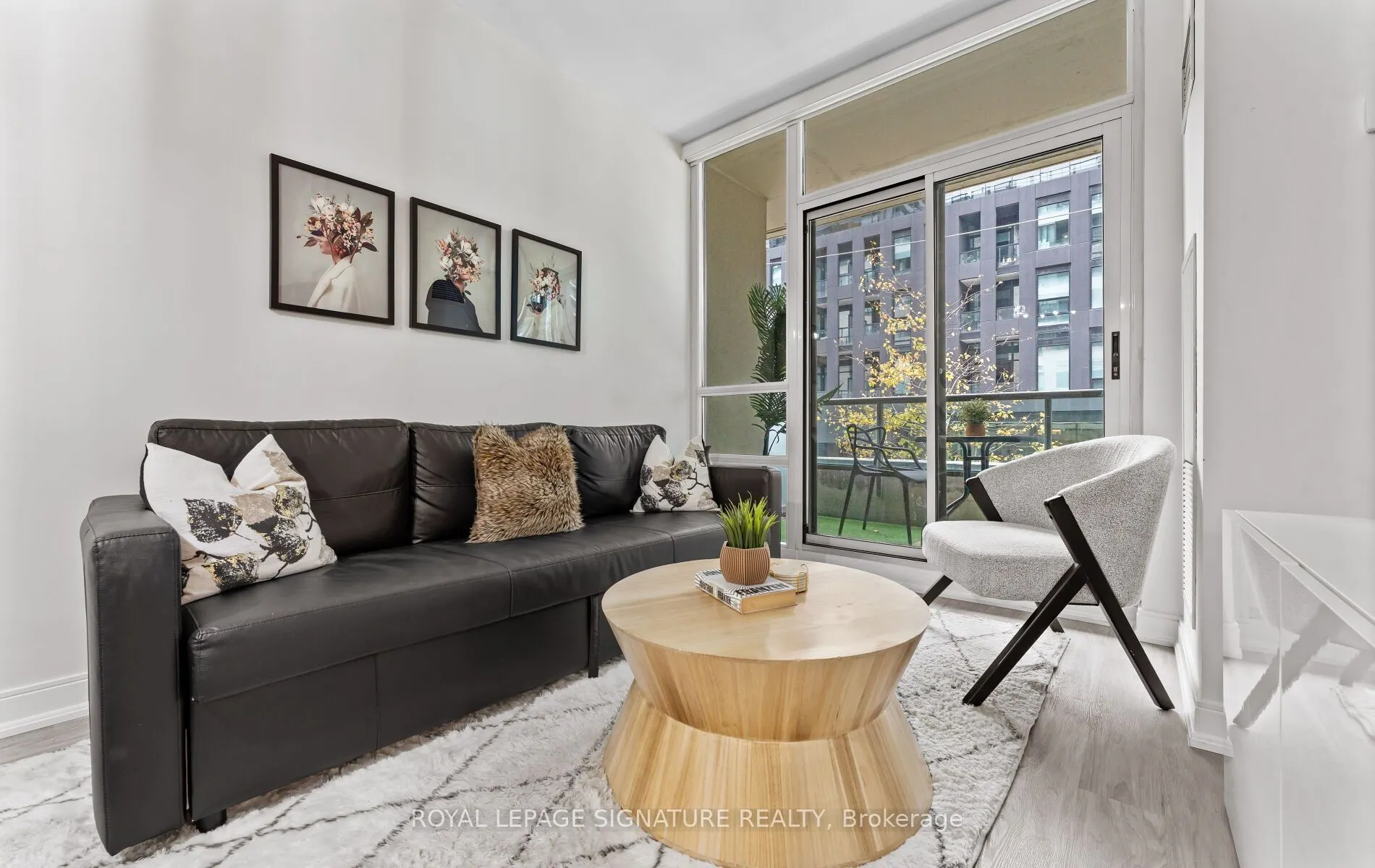 88 Broadway Avenue #206