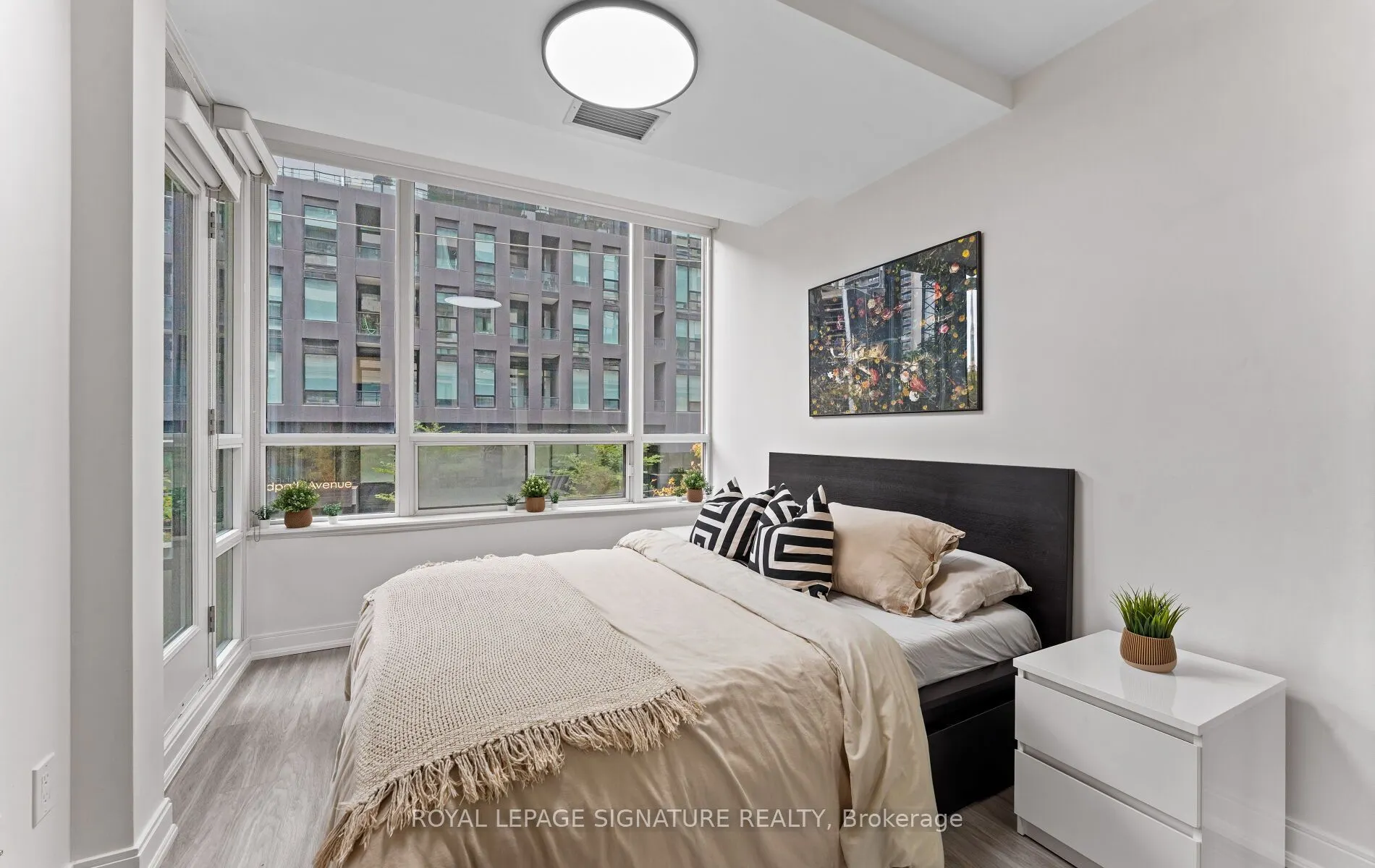 88 Broadway Avenue #206