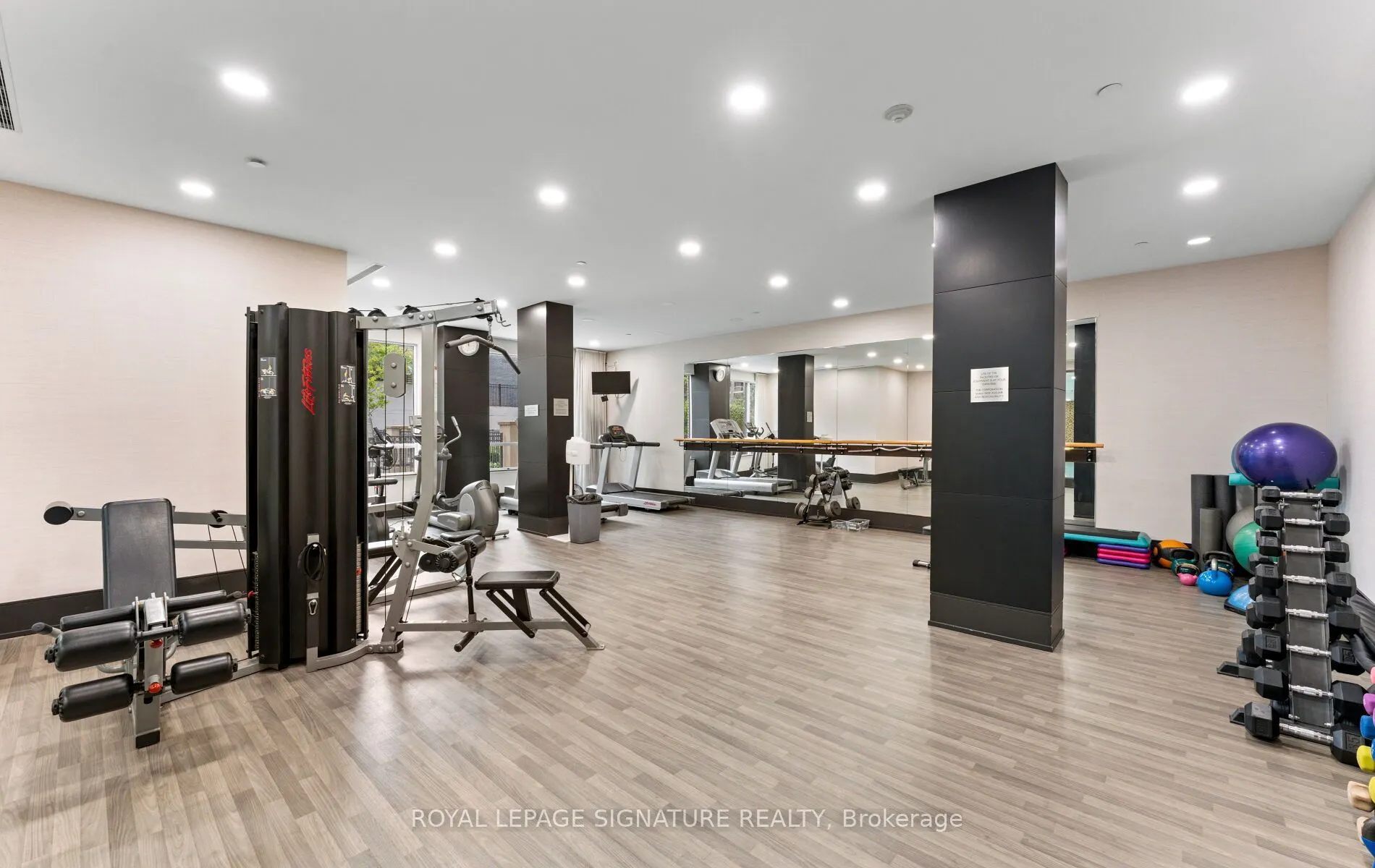88 Broadway Avenue #206