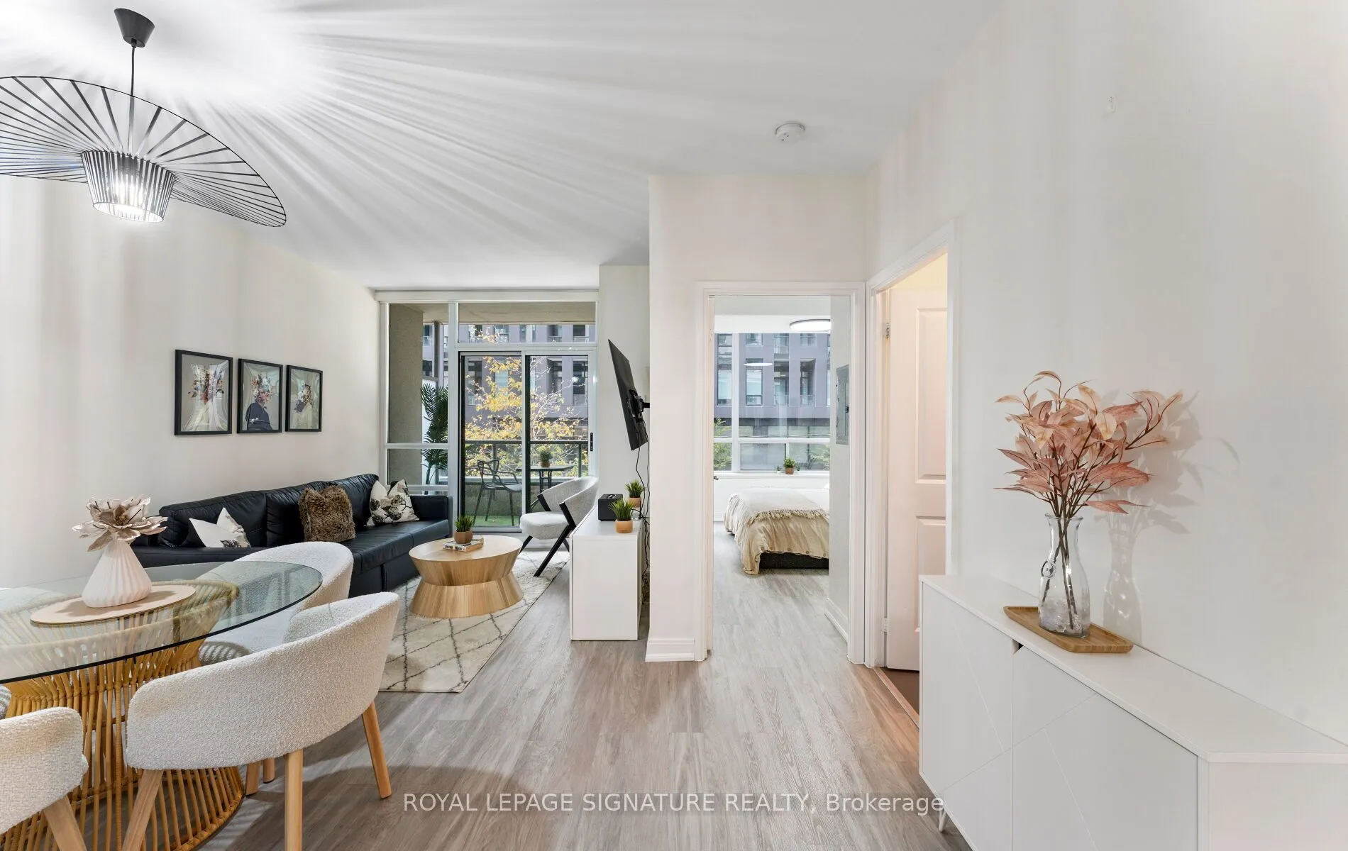 88 Broadway Avenue #206