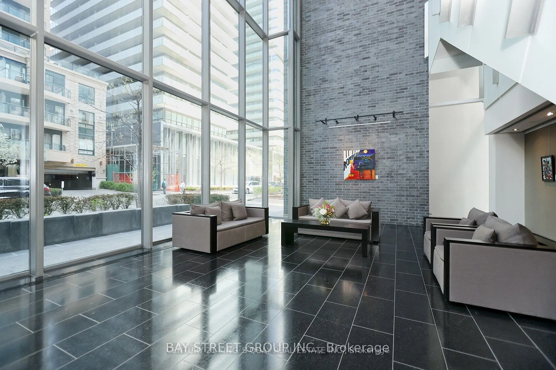 33 Charles Street E #1401