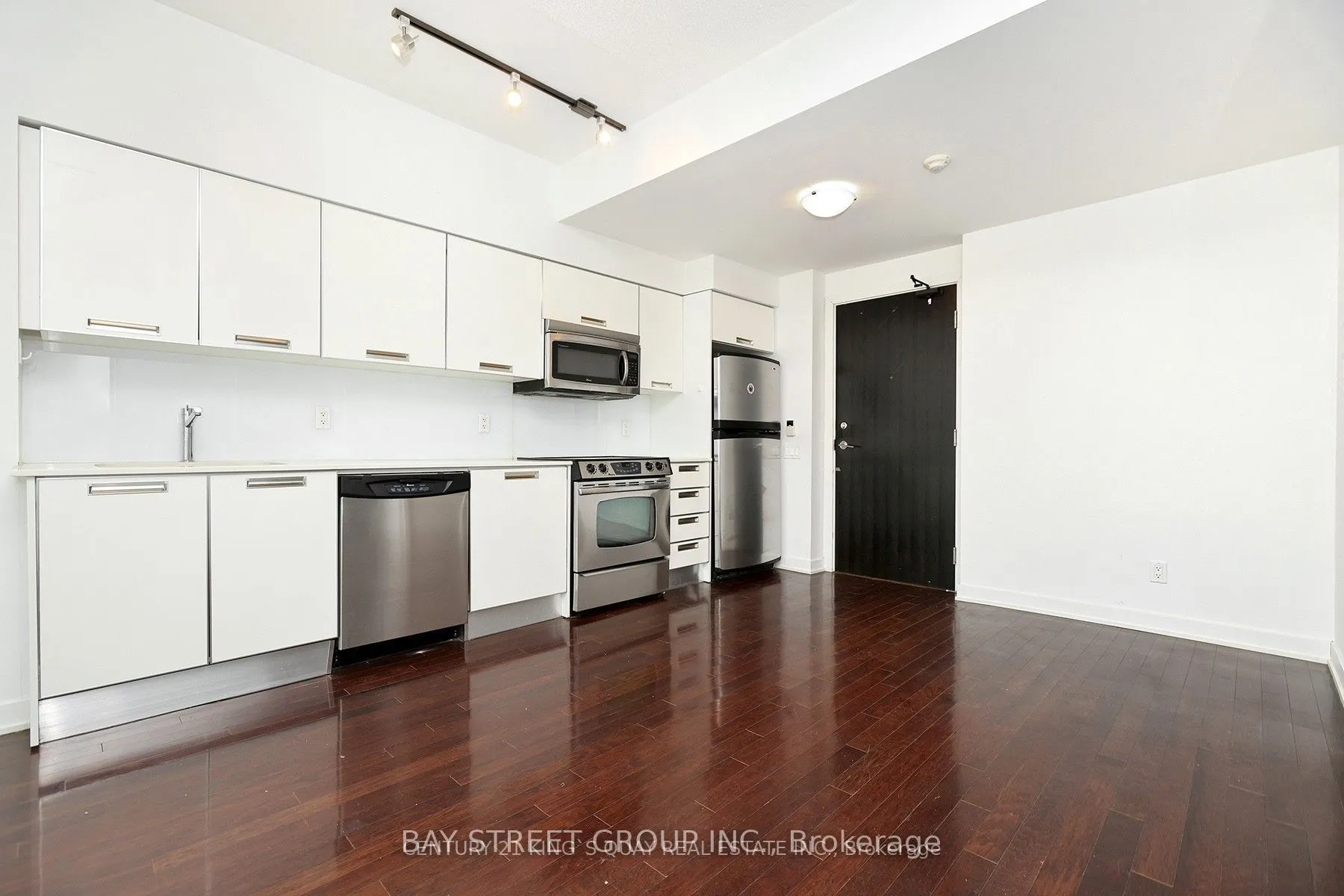 33 Charles Street E #1401