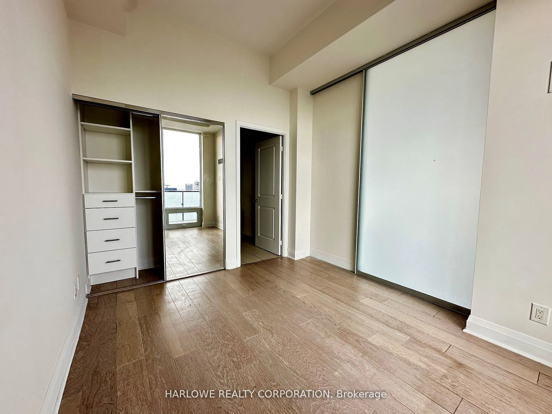 1080 Bay Street #PH08