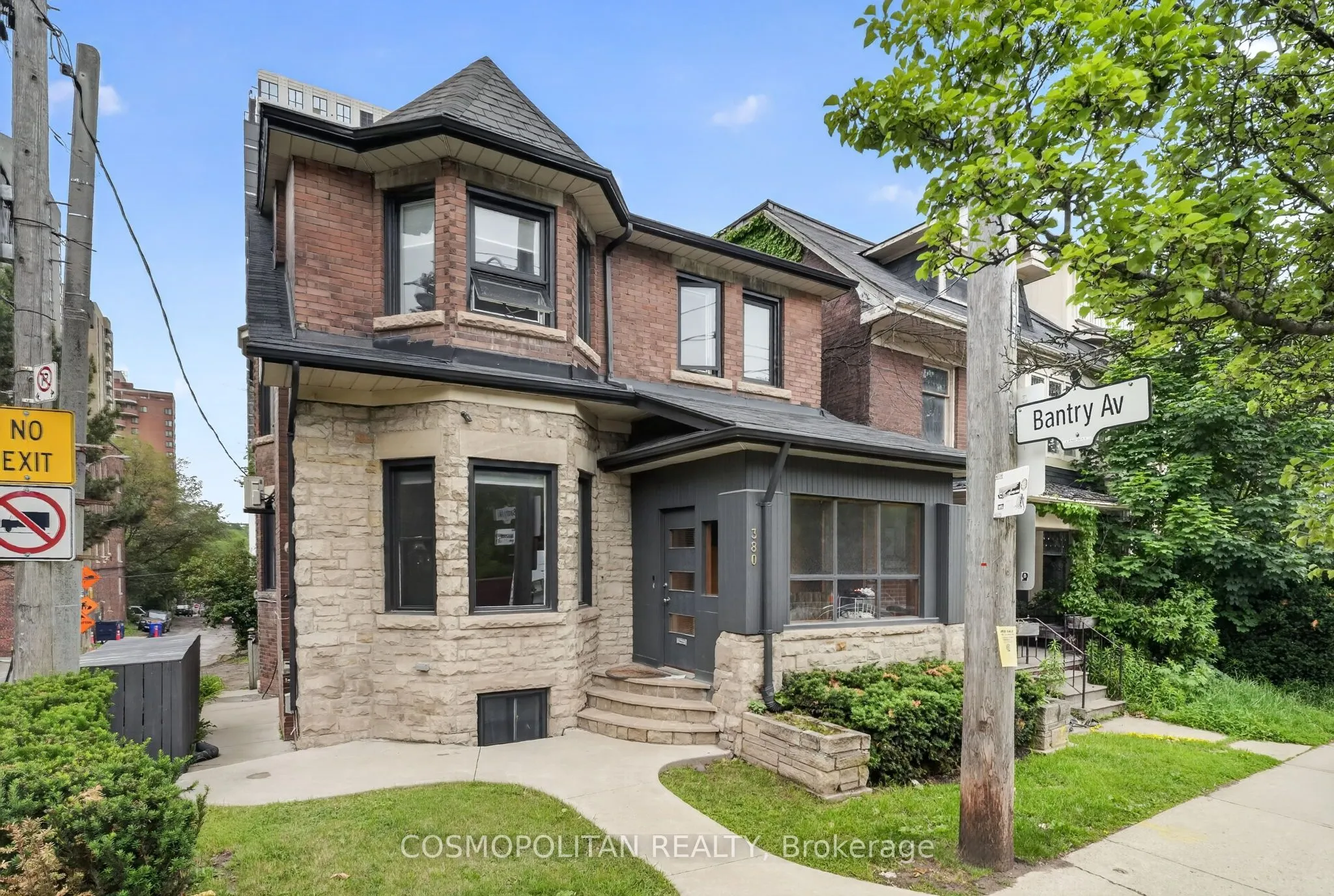 380 Spadina Road