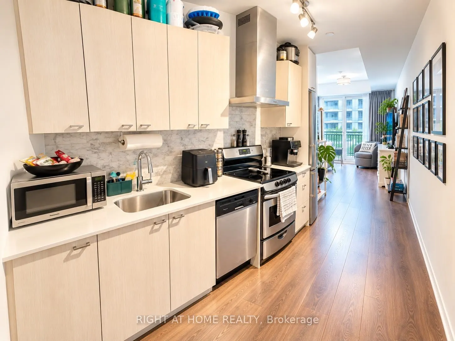 51 East Liberty Street #314