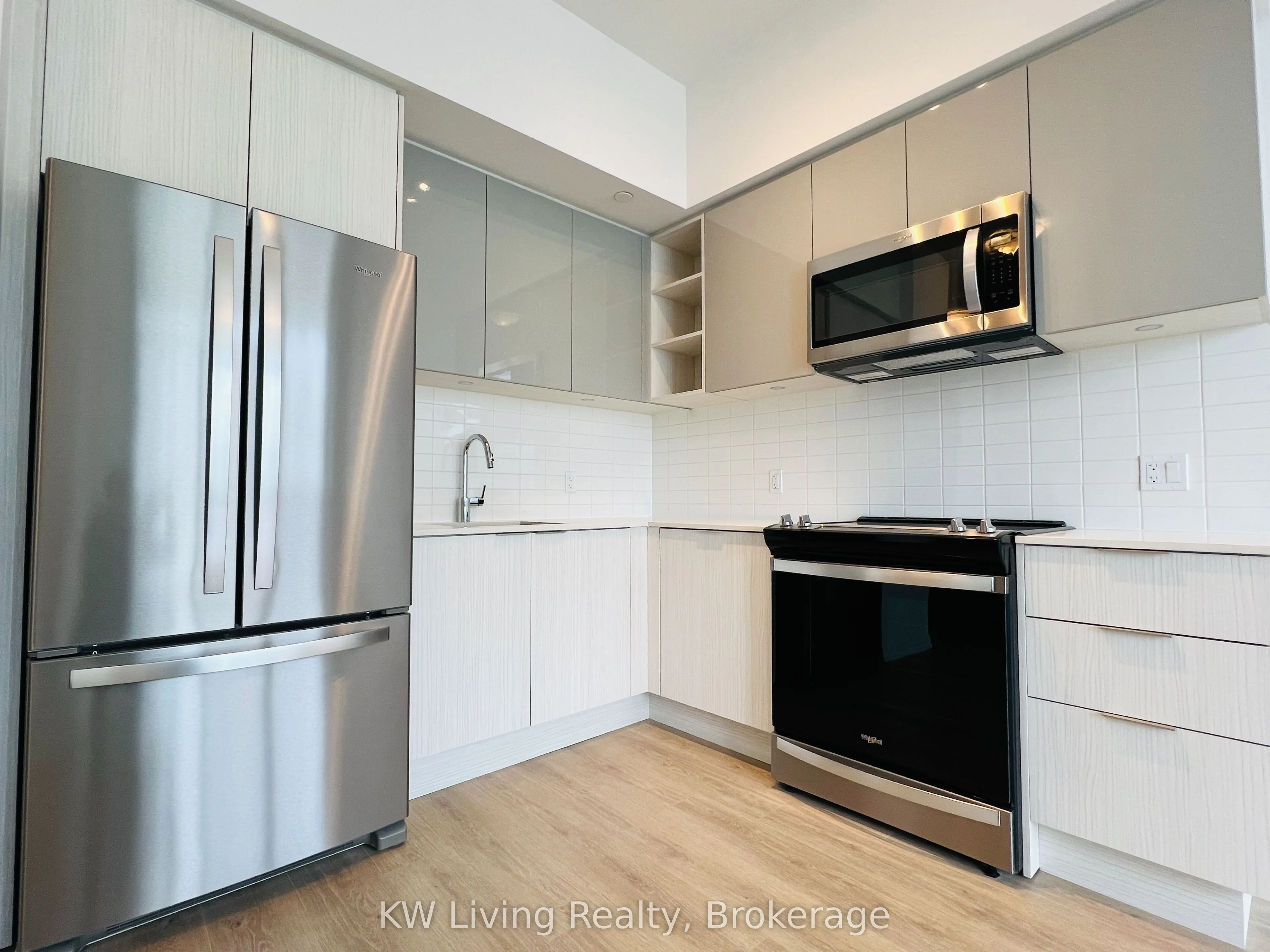 25 Holly Street #2305