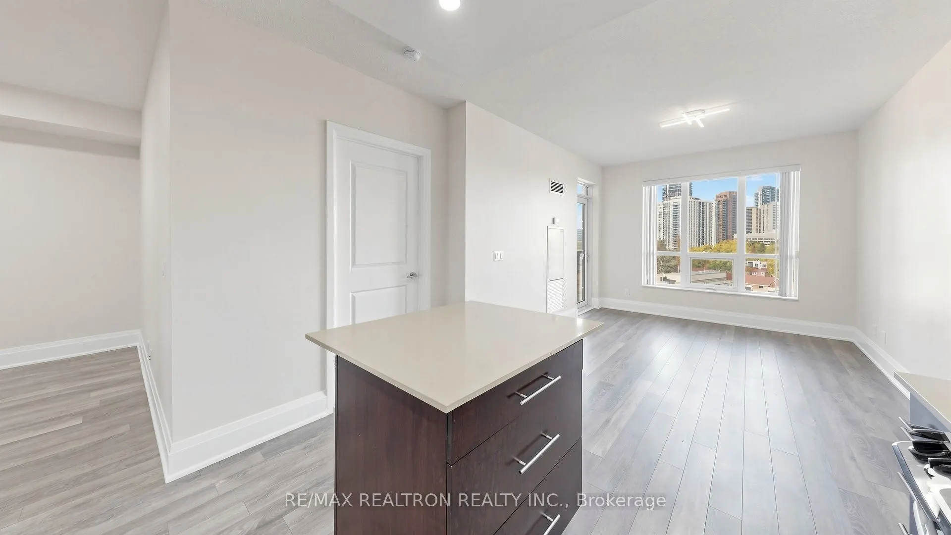 100 Harrison Garden Boulevard #818