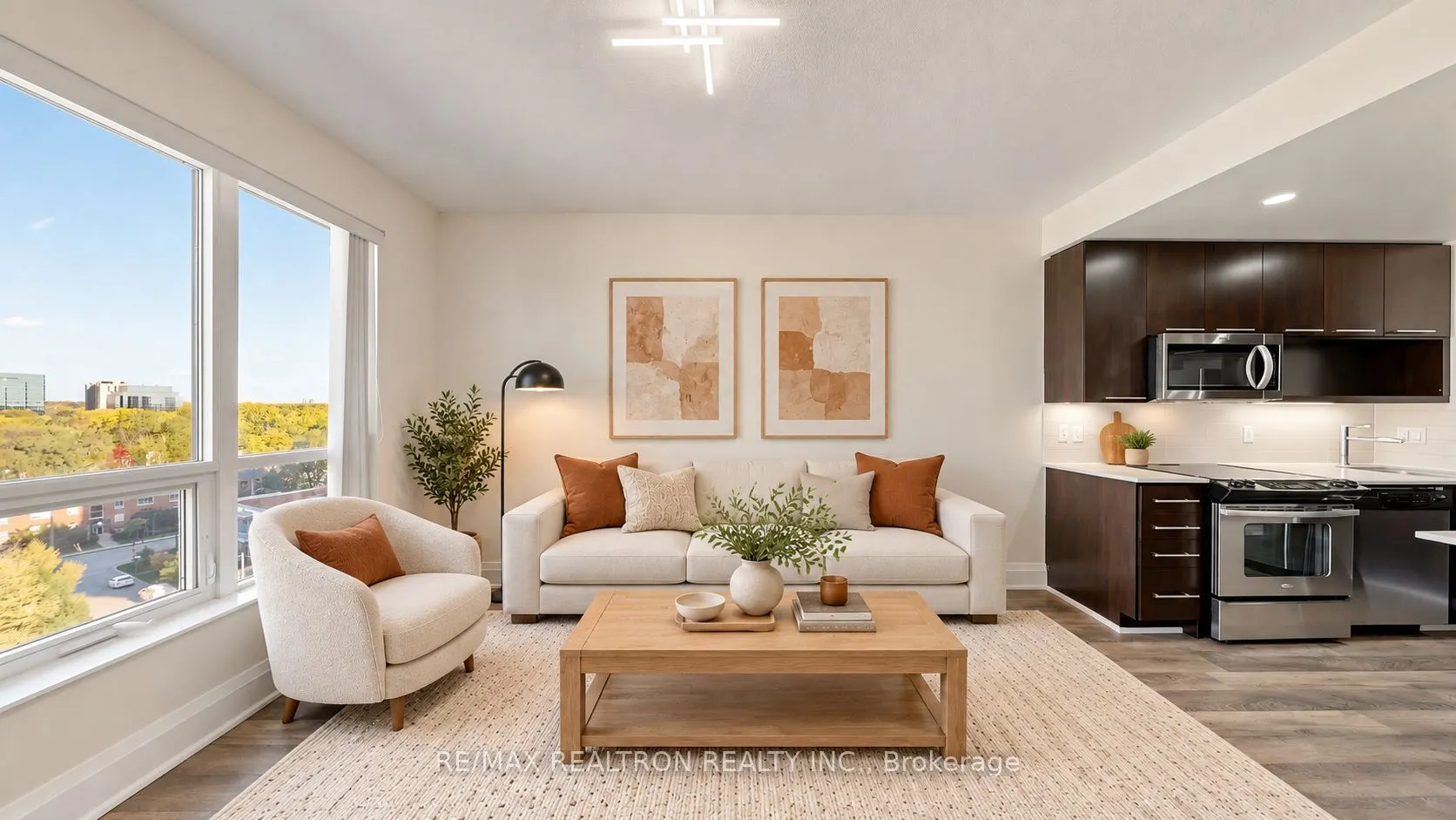 100 Harrison Garden Boulevard #818