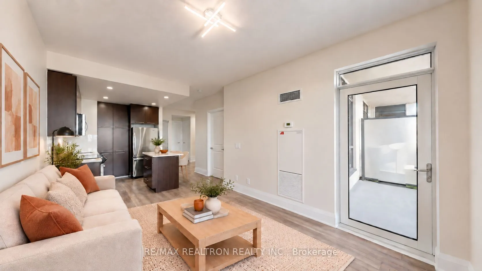 100 Harrison Garden Boulevard #818