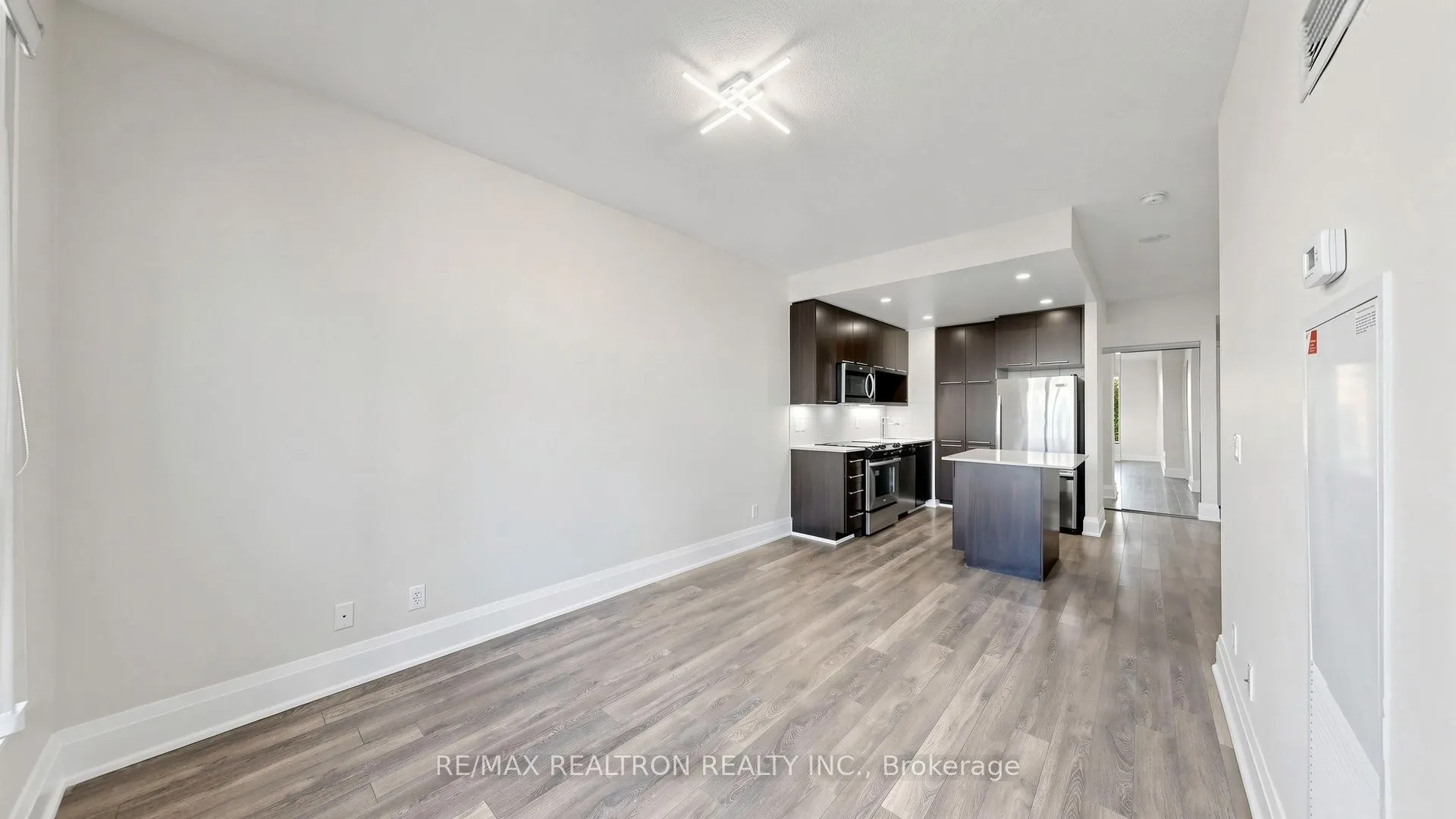 100 Harrison Garden Boulevard #818