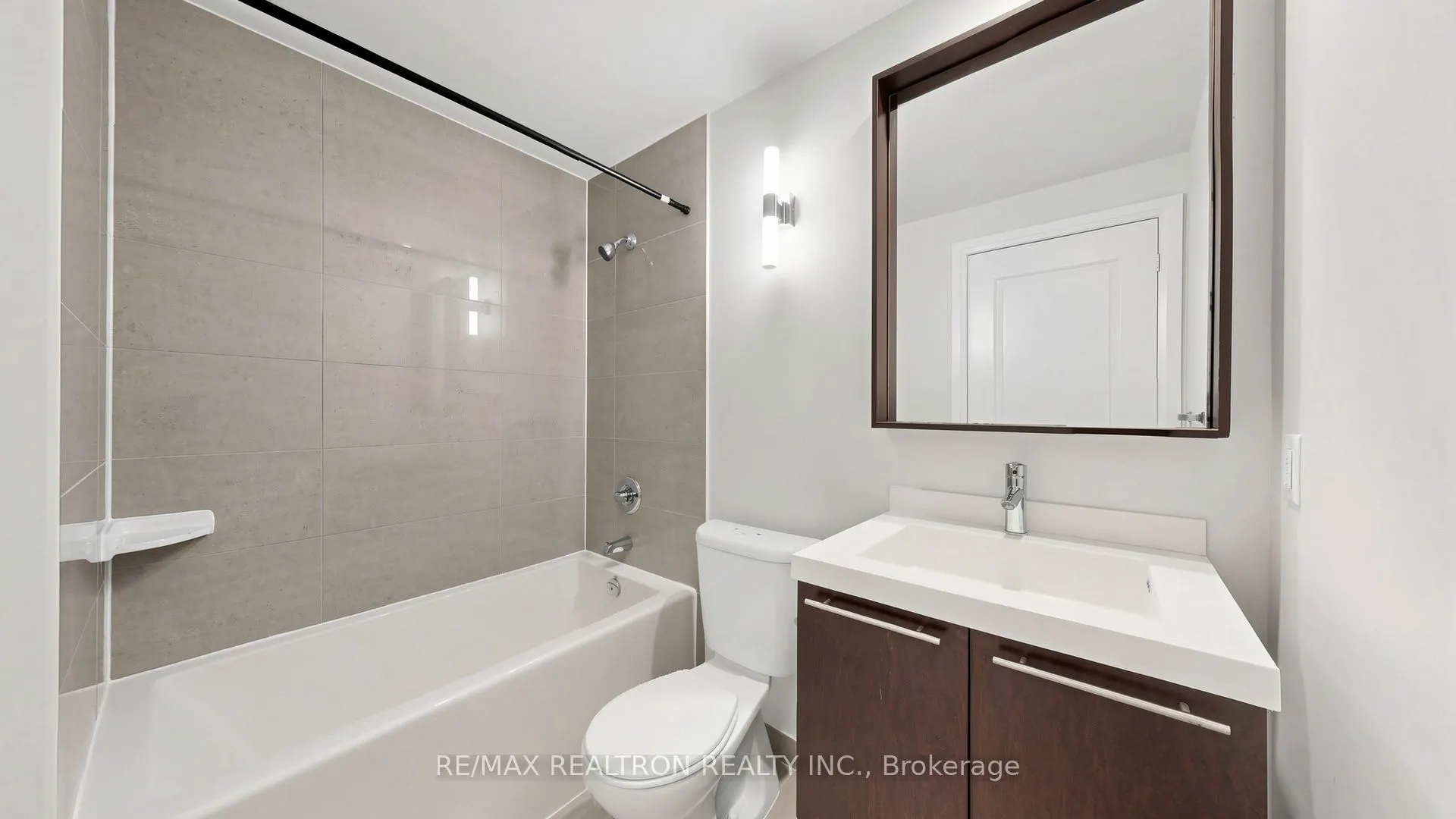 100 Harrison Garden Boulevard #818